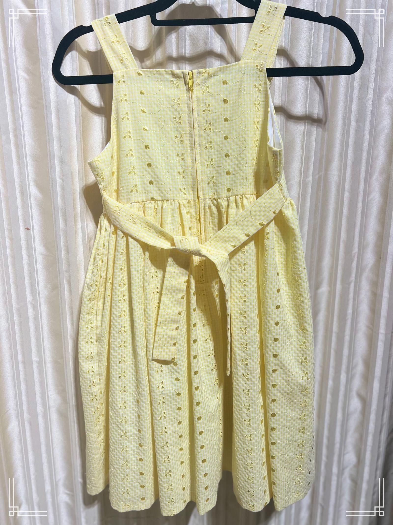 Designer Girl’s Yellow Sleeveless Eyelet Dress with Bow Size 12 Size XXS / US 00 / IT 34 - 1 Thumbnail