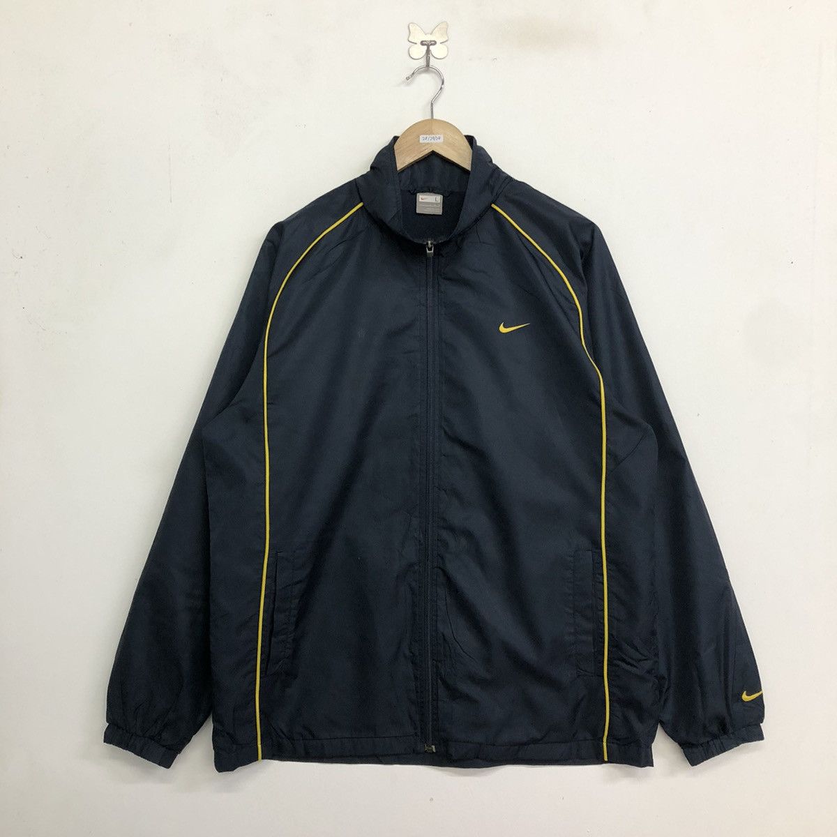 Nike Vintage Y2K Nike Small Swossh Windbreaker Jacket Size US L / EU 52-54 / 3 - 3 Thumbnail