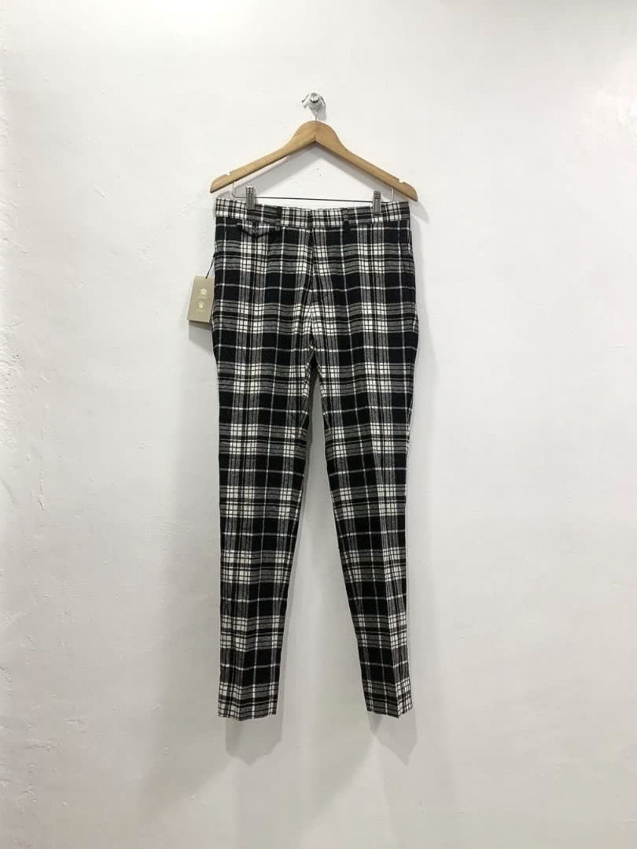 Burberry BURBERRY SERPENTINE TARTAN CHECK - CASHMERE BLEND TROUSERS Size US 32 / EU 48 - 2 Thumbnail