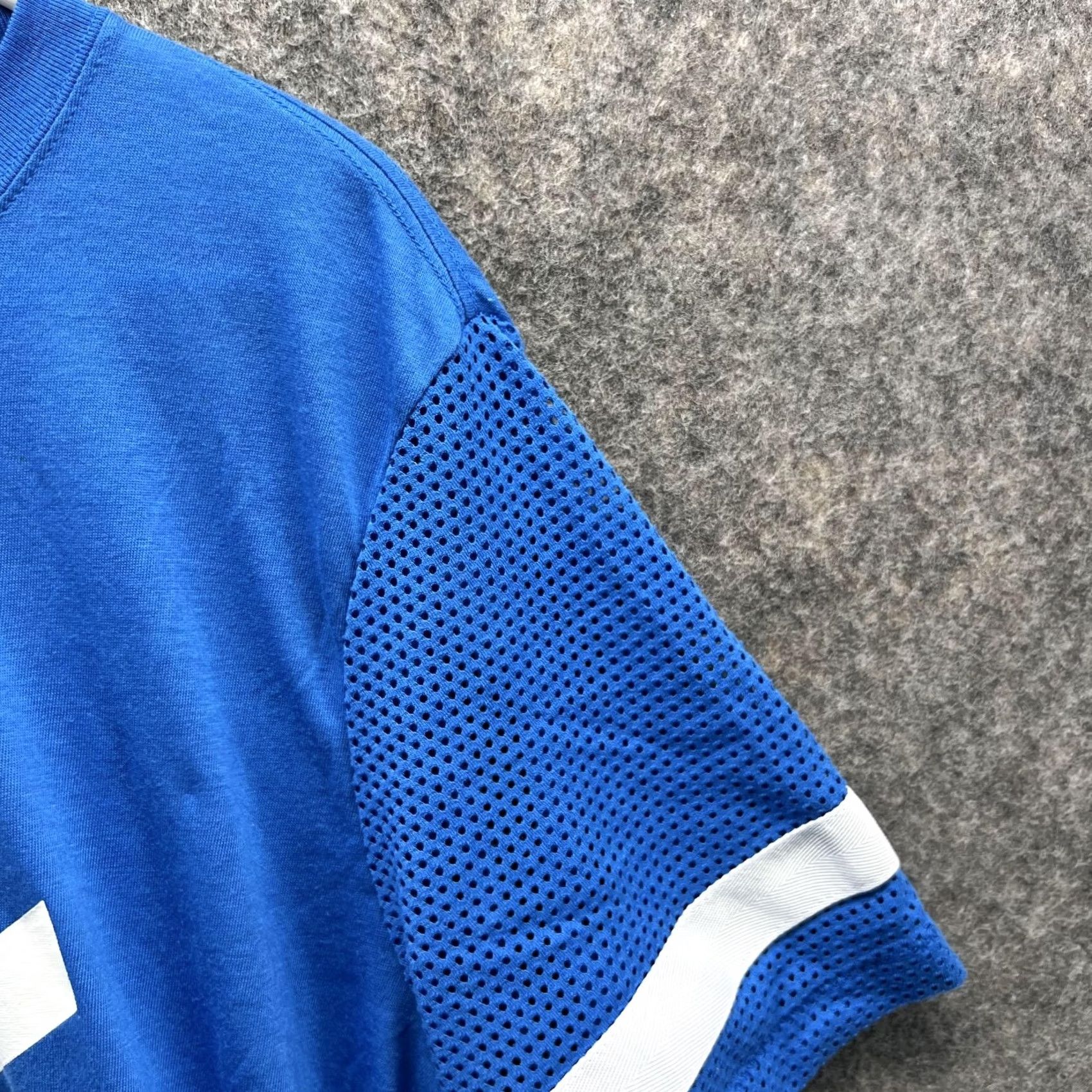 Nike Nike Shirt Women Large Ladies Blue White Cropped Spell Out Crewneck Swoosh - Size L / US 10 / IT 46 - 7 Thumbnail