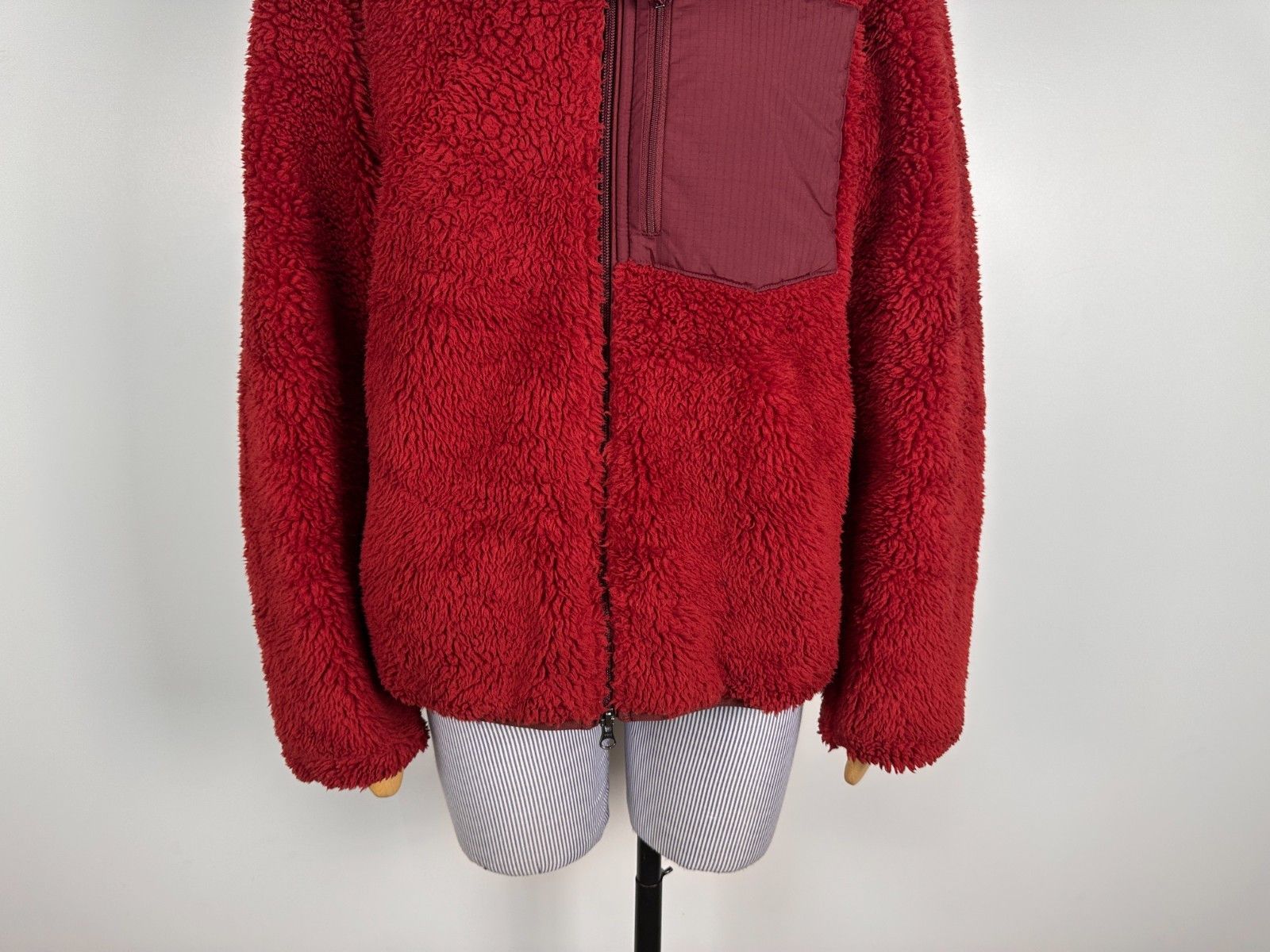 Uniqlo UniQlo Windproof Deep Fleece Jacket Womens Red Size S Size S / US 4 / IT 40 - 3 Thumbnail