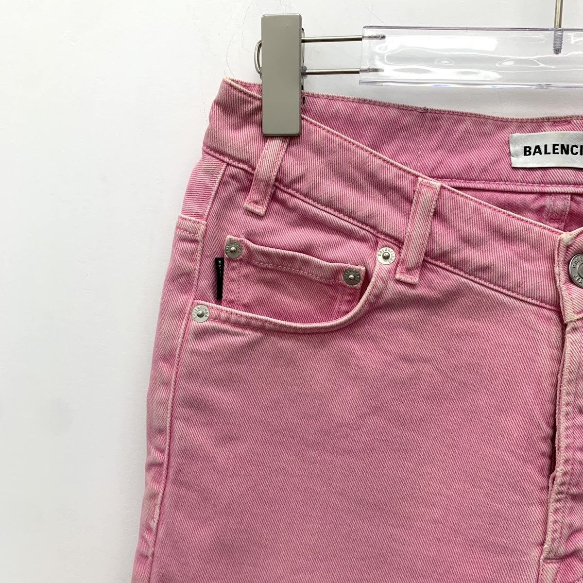 Balenciaga Balenciaga Pink Vintage Washed Denim Casual Skirt K26WX Size 26" / US 2 / IT 38 - 3 Thumbnail