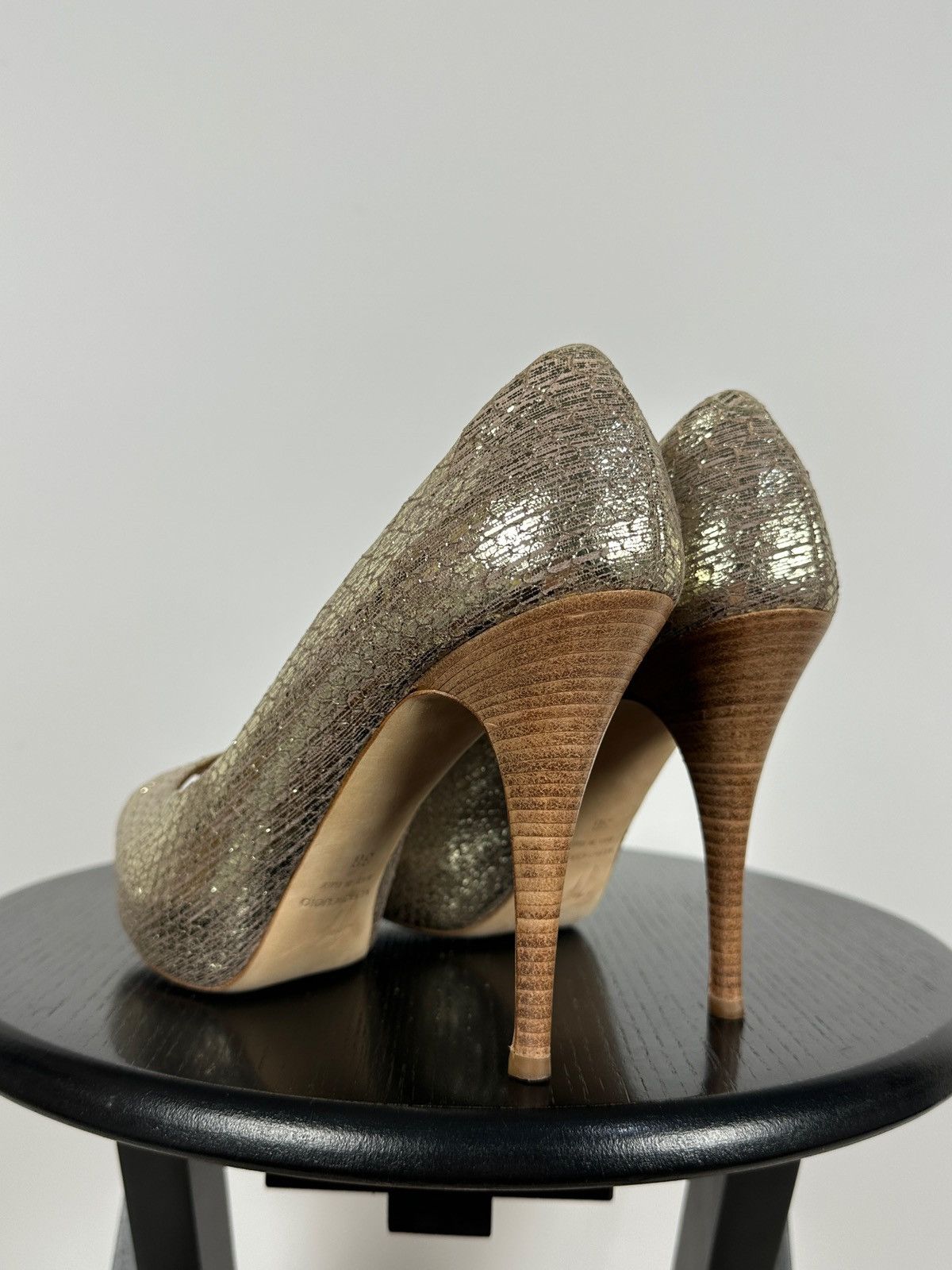 Giuseppe Zanotti Giuseppe Zanotti Gold Metallic Python Embossed Leather Pumps Size US 8 / IT 38 - 6 Thumbnail