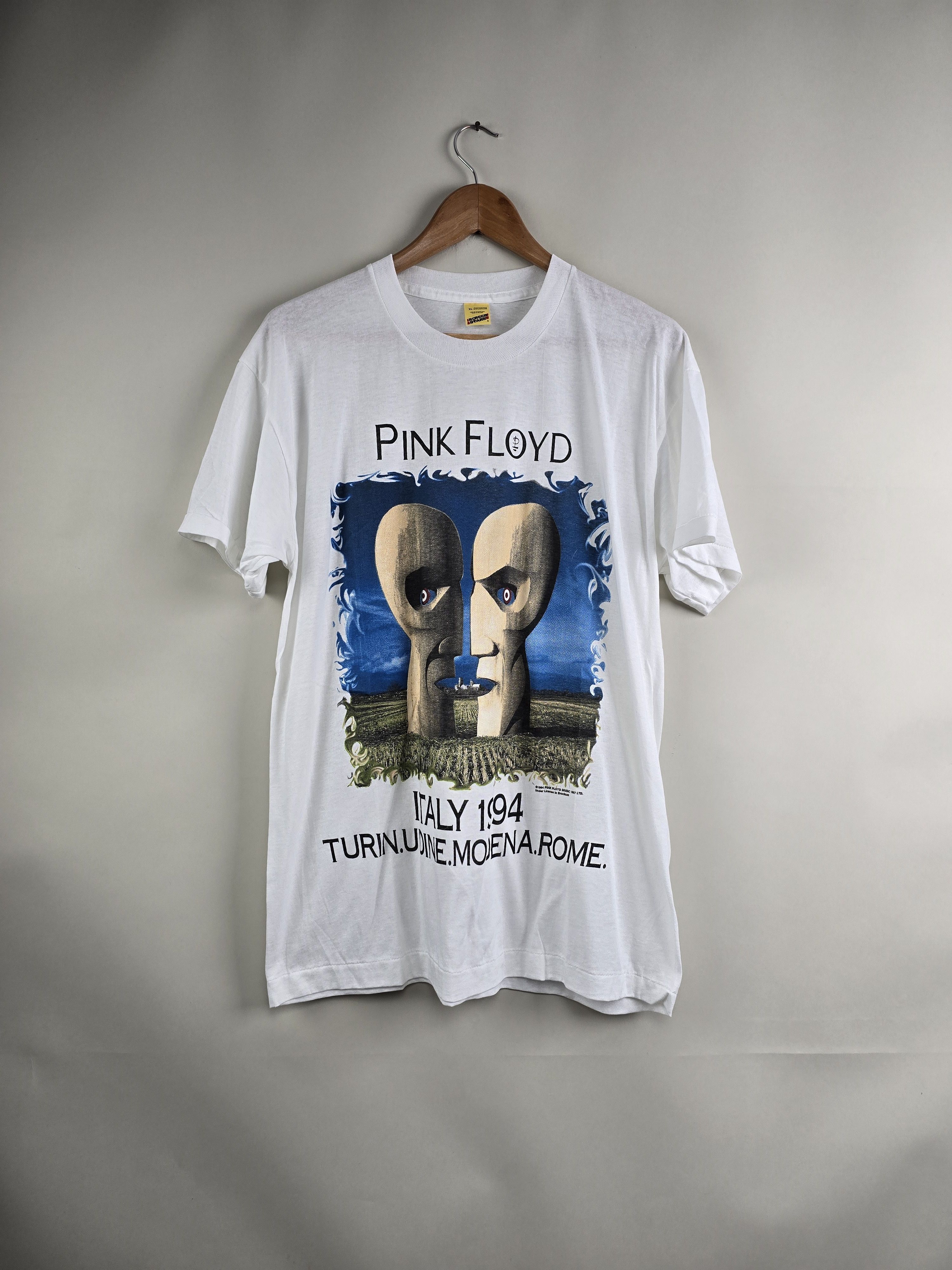 Image of Band Tees x Pink Floyd 1994 Pink Floyd Division Bell XL 21.5" 29.5" in White, Men's