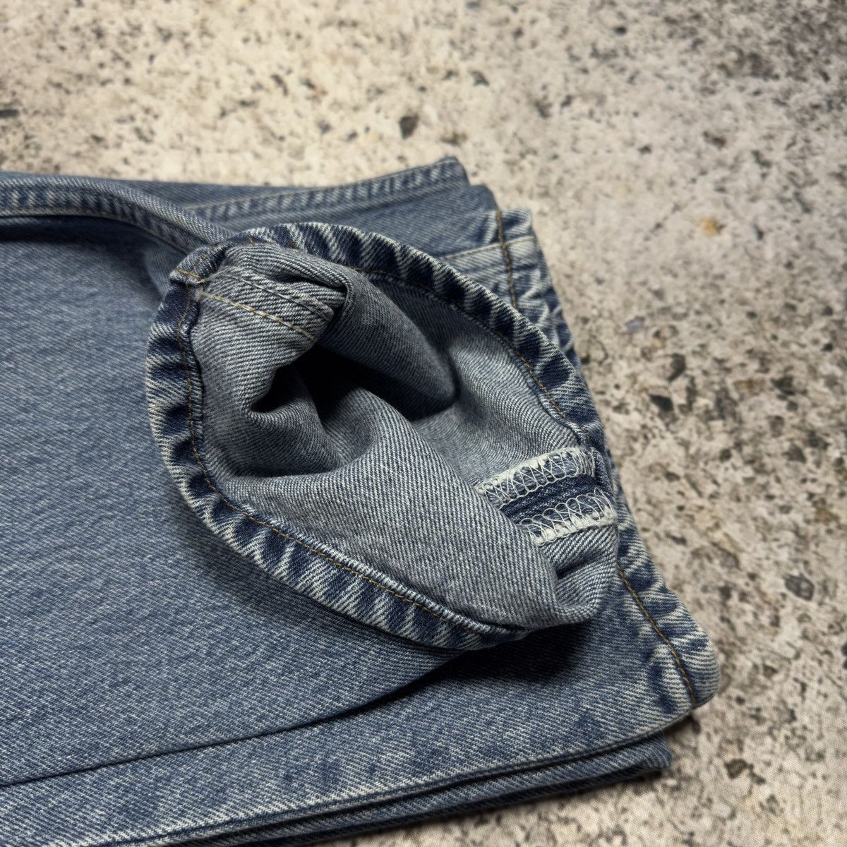 Levi's Vintage Levi’s 501 Straight Denim Jeans Size US 31 - 12 Thumbnail