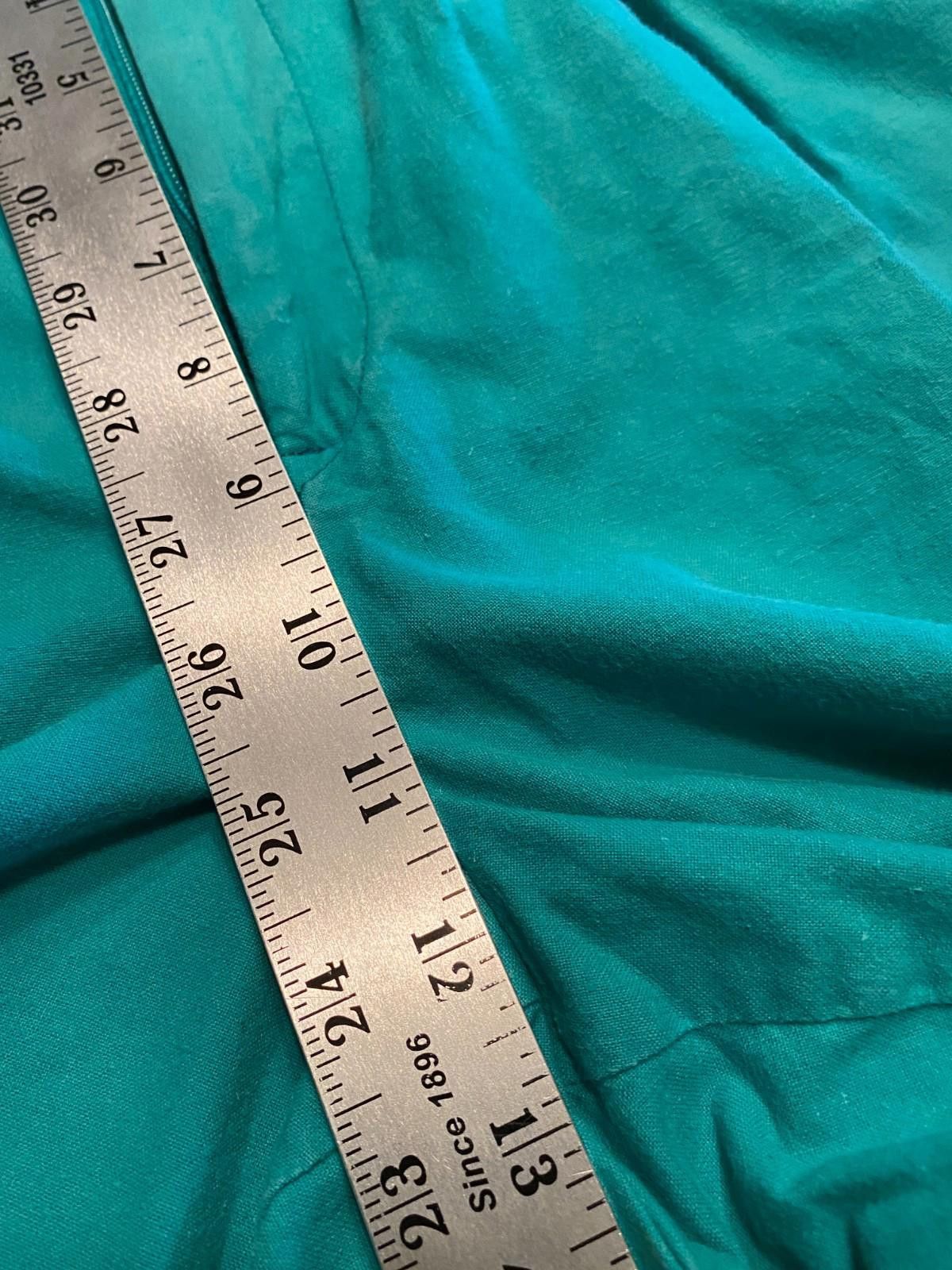 The Unbranded Brand 90s Shorts Womens Mint Pleated Y2K High Rise Mom Short (B17) Size 36" / US 14 / IT 50 - 11 Thumbnail