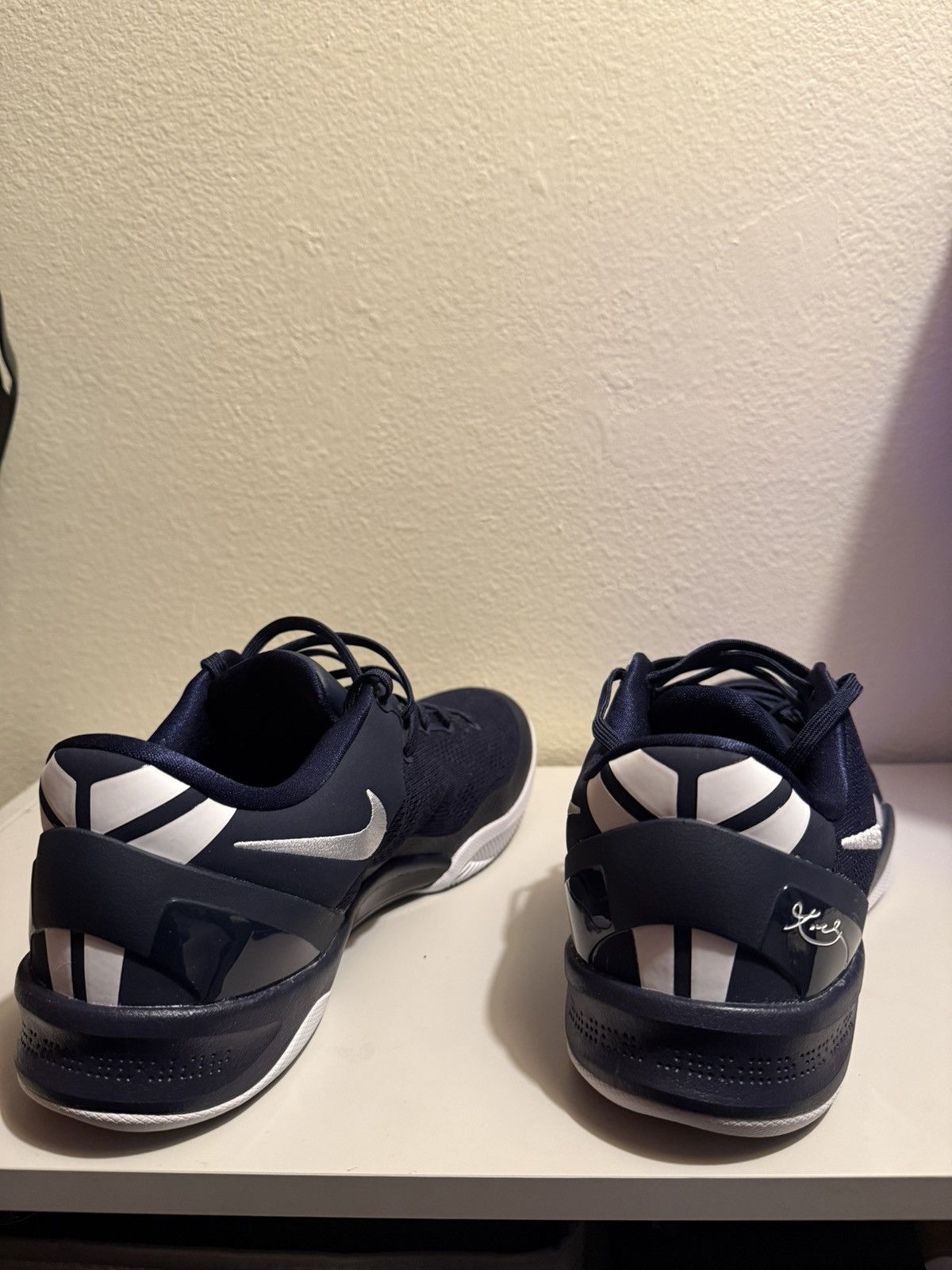 Nike Nike Kobe 8 Protro - Navy Size US 12 / EU 45 - 11 Thumbnail