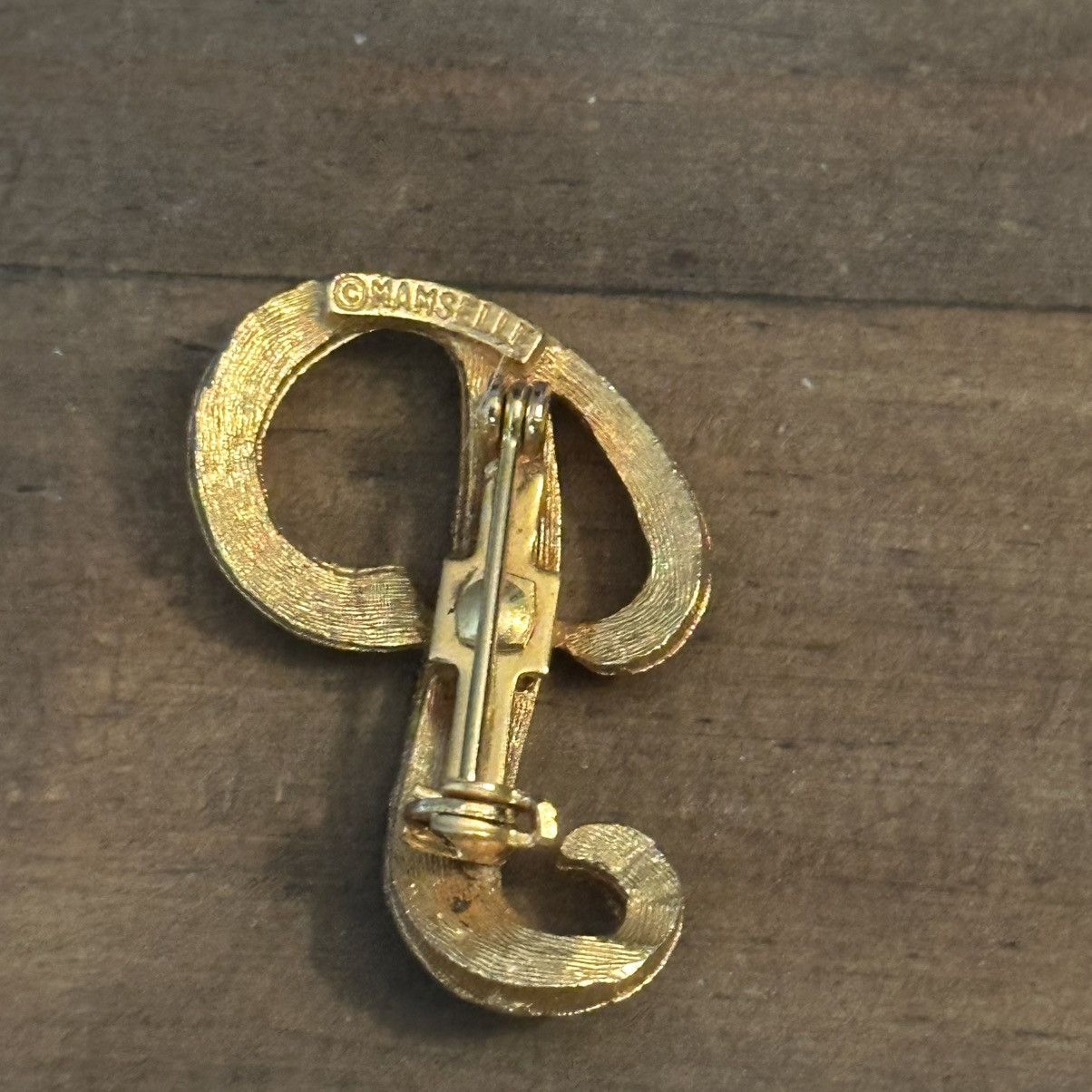 Vintage Vintage Mamselle gold tone cursive P brooch Size ONE SIZE - 4 Thumbnail