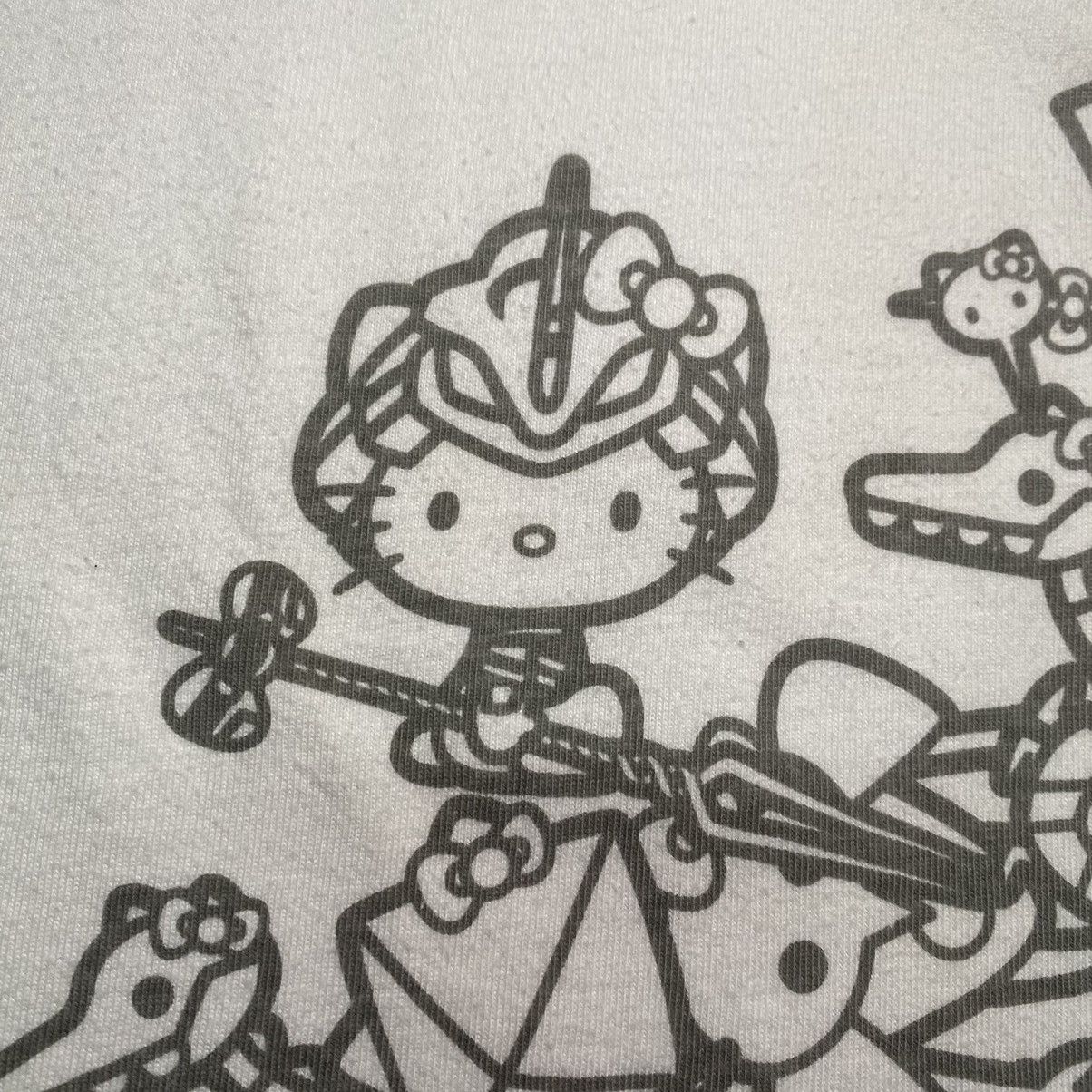 Anime EVANGELION SYNCHRONIZED WITH HELLO KITTY ANIME T SHIRT Size US L / EU 52-54 / 3 - 10 Thumbnail