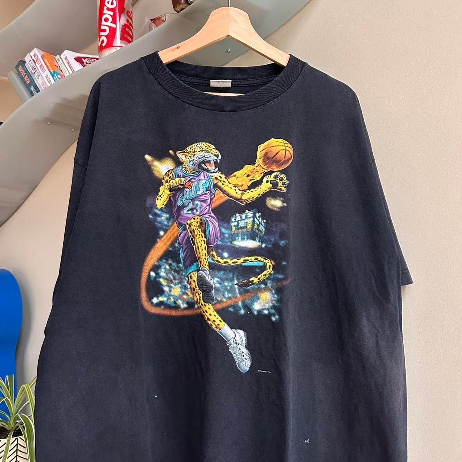 AAA × Vintage Vintage Charlotte Bobcats Shirt Size US XXL / EU 58 / 5 - 2 Thumbnail