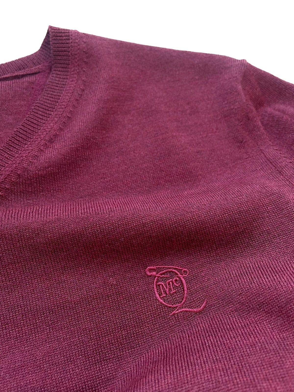 Alexander McQueen Men's Wool v-neck Sweater Alexander McQueen Size L Burgundy Size US L / EU 52-54 / 3 - 6 Thumbnail