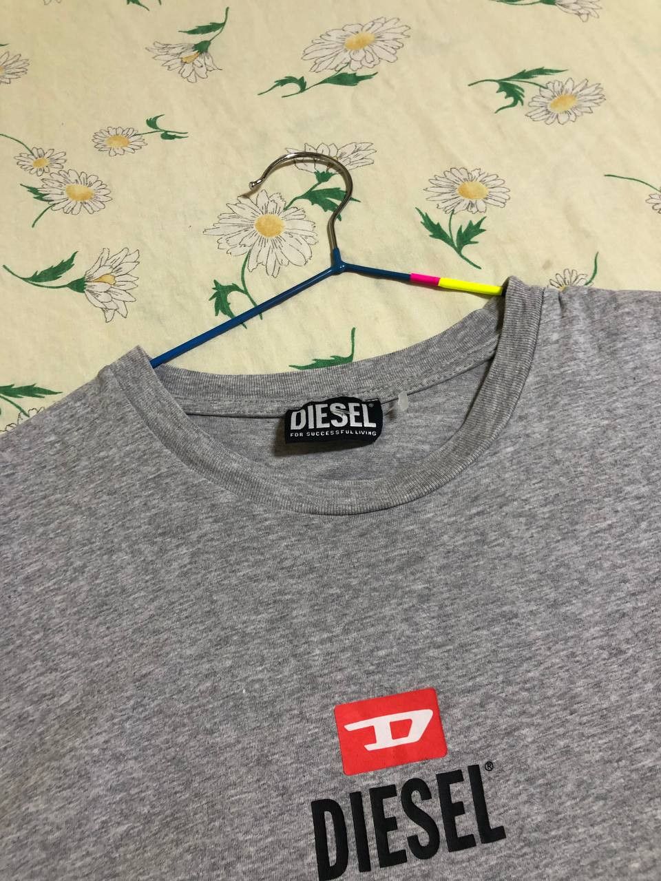 Diesel Y2K Diesel Spellout Script Logo Vintage T Shirt Rare Size US L / EU 52-54 / 3 - 2 Thumbnail