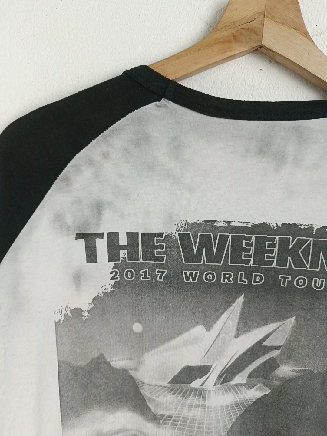 Rap Tees TRASHED THE WEEKND 3Q TEE RAP TEES HIP HOP SELENA BIEBER Size US XL / EU 56 / 4 - 21 Thumbnail