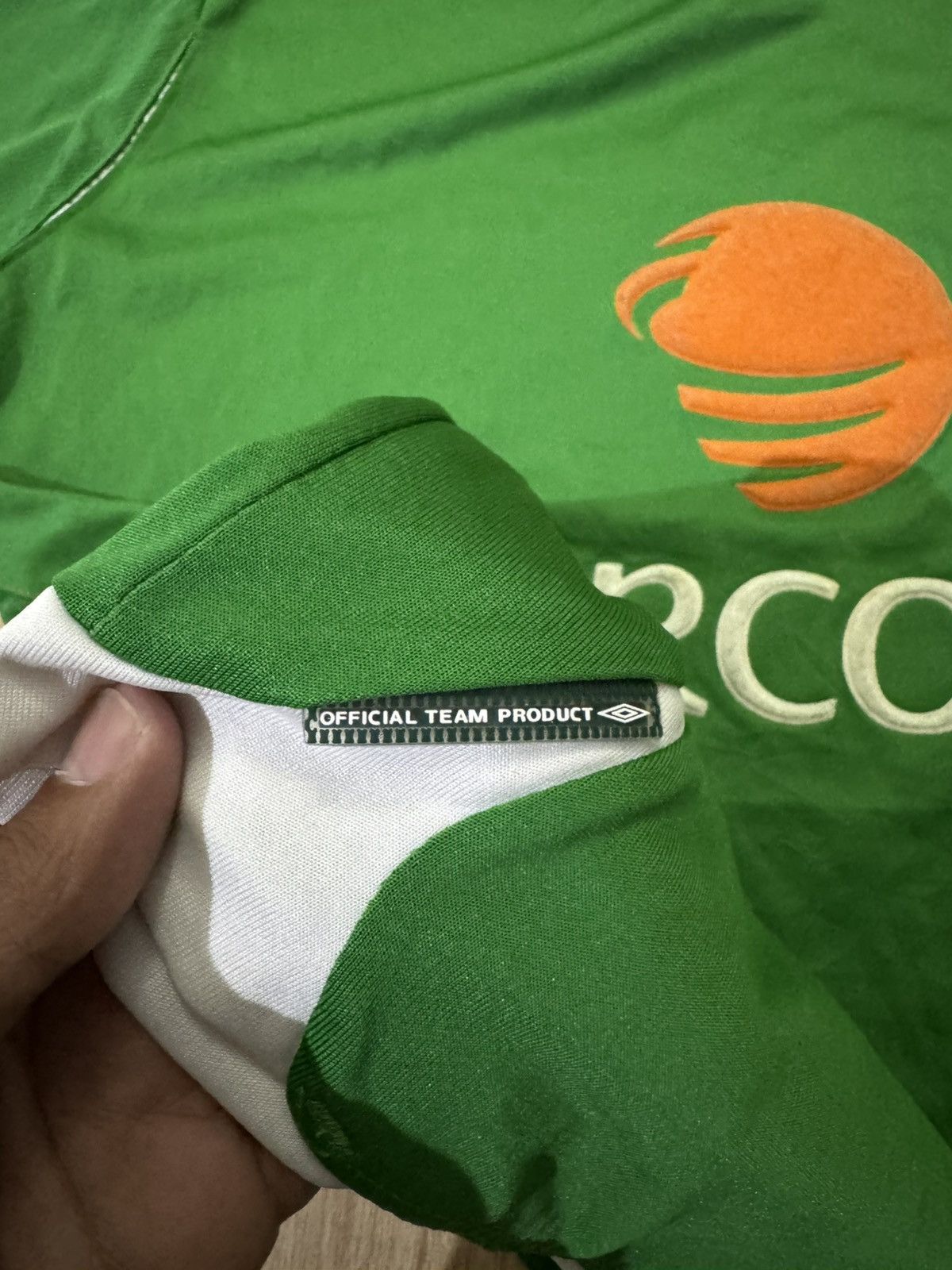 Umbro REPUBLIC OF IRELAND 2006-2008 HOME JERSEY BY UMBRO Size US L / EU 52-54 / 3 - 3 Thumbnail