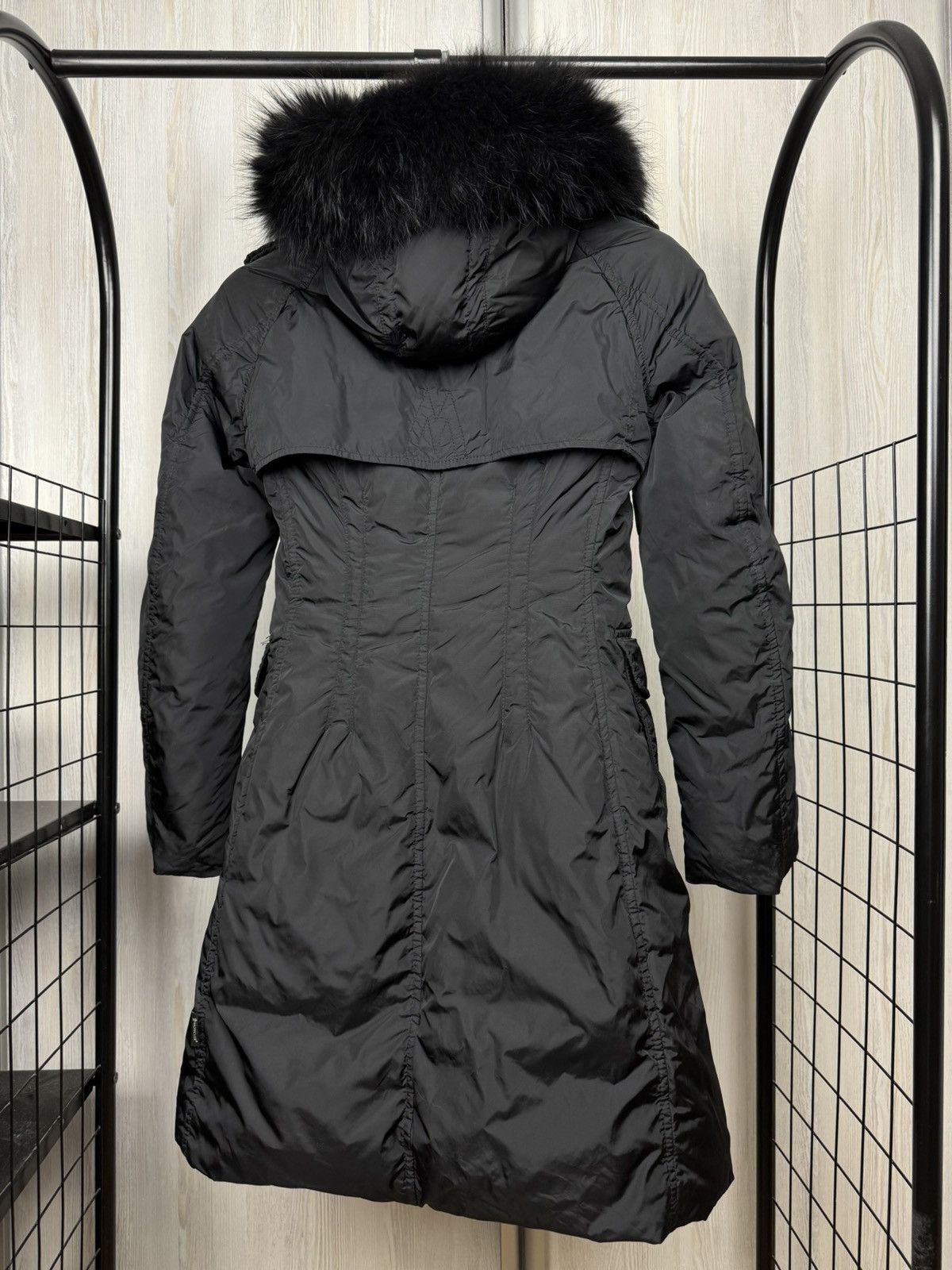 Moncler Moncler Black real fur long down jacket women’s size 0 Size XS / US 0-2 / IT 36-38 - 12 Thumbnail