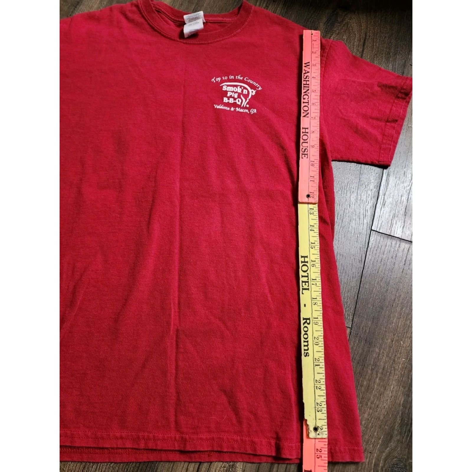 Gildan Gildan Smok'n Pig BBQ Funny T-Shirt Double-Sided Mens Medium Red Cotton Size US M / EU 48-50 / 2 - 2 Thumbnail
