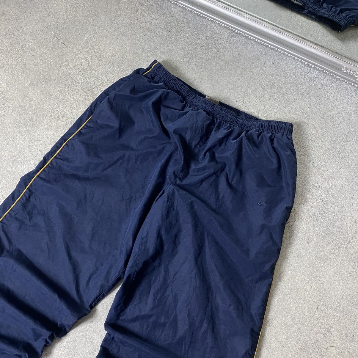 Nike Crazy Vintage Y2K 90s Baggy Nike Track Pants Size US 34 / EU 50 - 3 Thumbnail