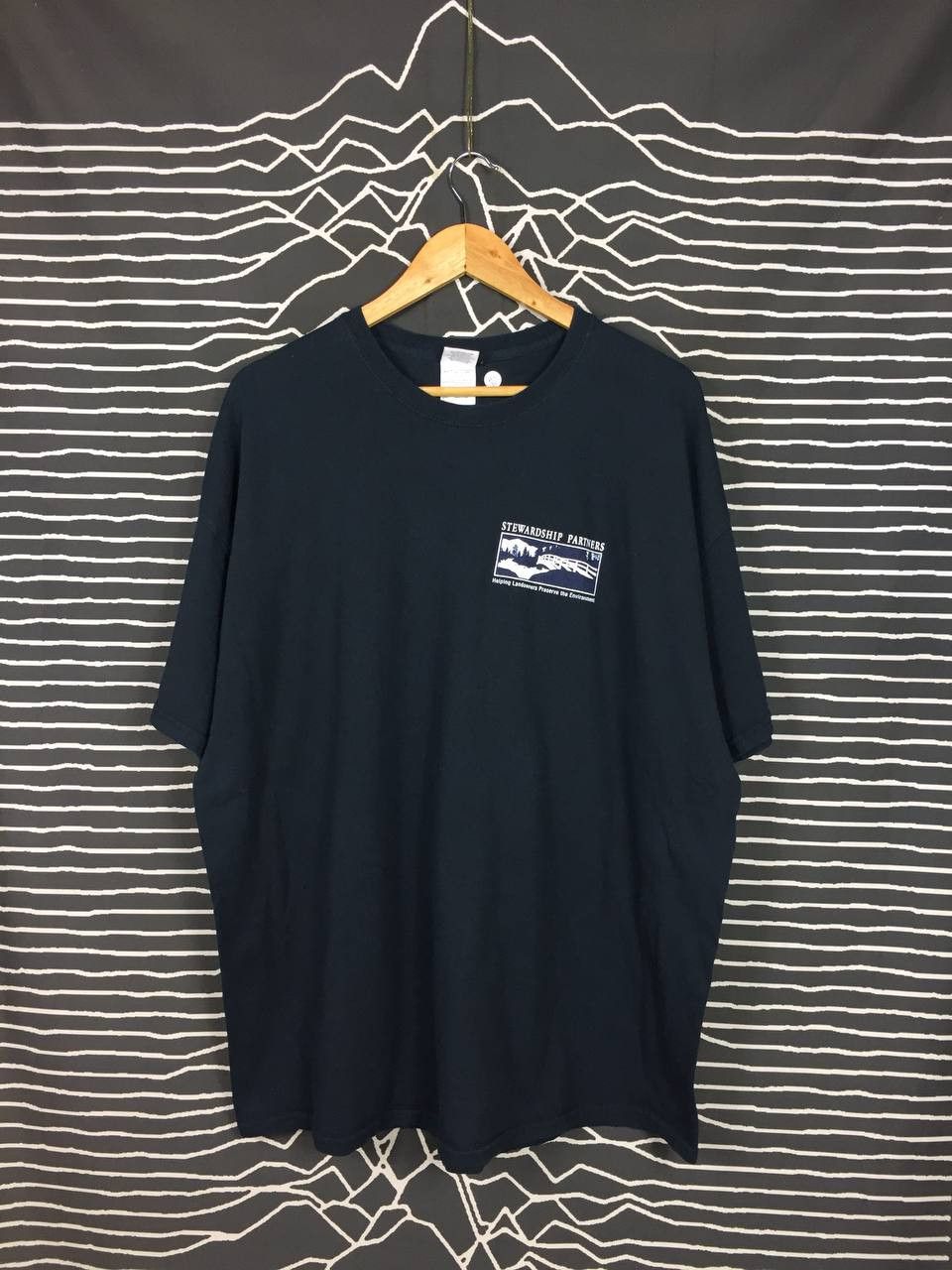 Gildan × Vintage Stewardship Partners Preserve The Environment Graphic Tee Size US XXL / EU 58 / 5 - 4 Thumbnail
