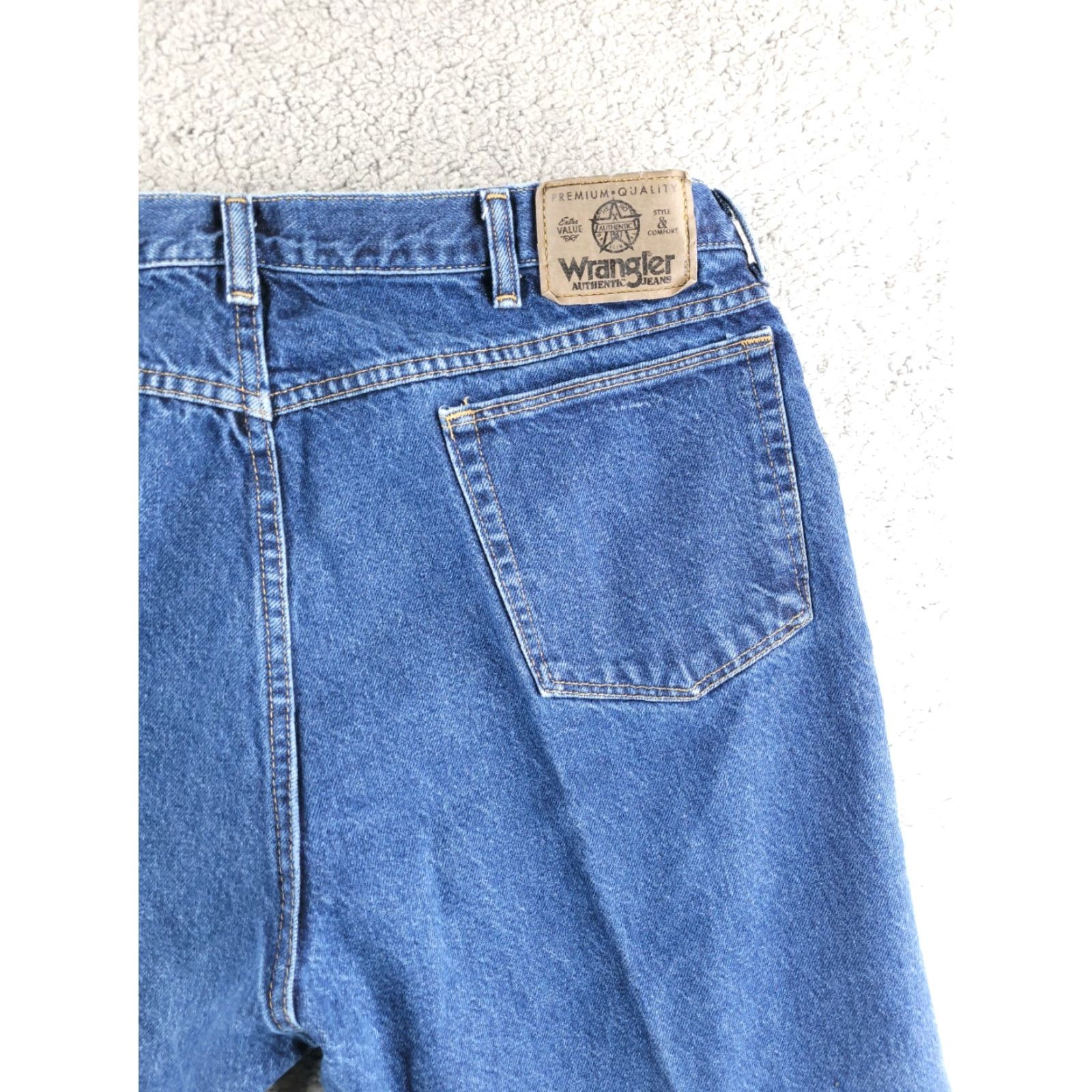 Wrangler Wrangler Jeans Men's 38x30 Straight Denim Cotton Blue Jeans Size US 38 / EU 54 - 6 Thumbnail