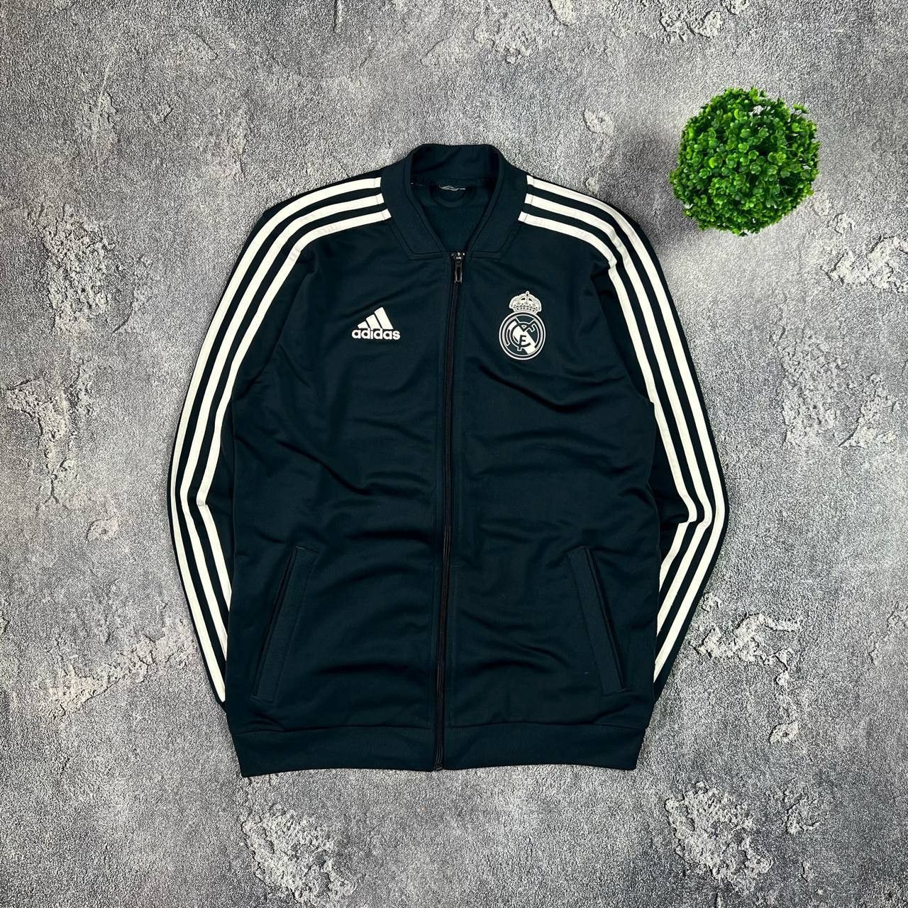 Adidas Share Adidas Real Madrid Football Track Jacket Soccer 2018 Size US S / EU 44-46 / 1 - 1 Thumbnail