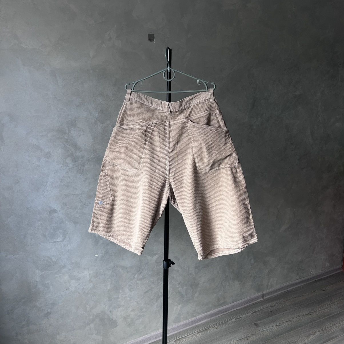 Billabong Vintage Billabong Corduroy Baggy Shorts Size US 36 / EU 52 - 8 Thumbnail