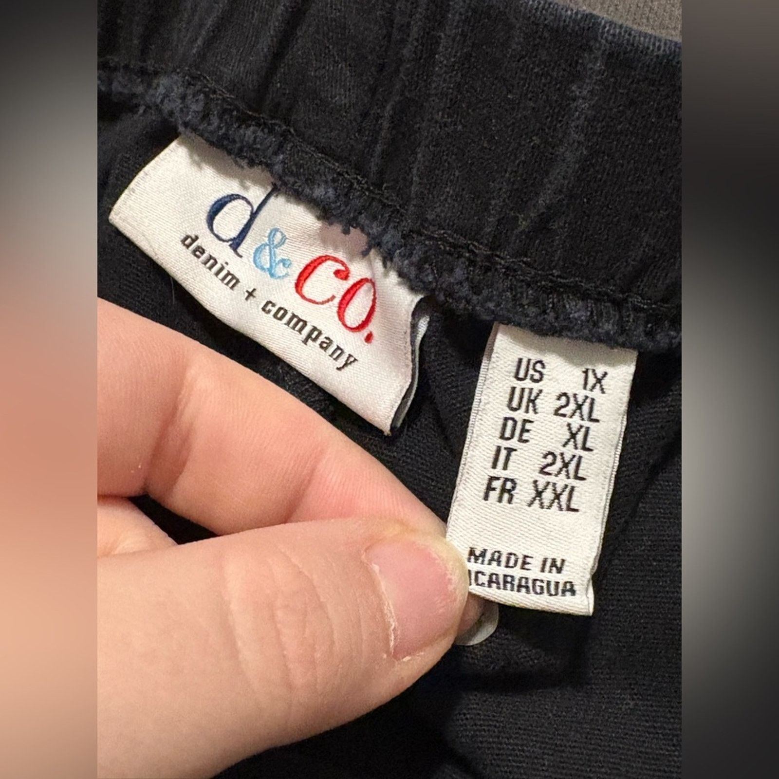 Denim & Co. (D&Co) Stretchy Black Pants: Size 1X Size 32" / US 10 / IT 46 - 3 Thumbnail