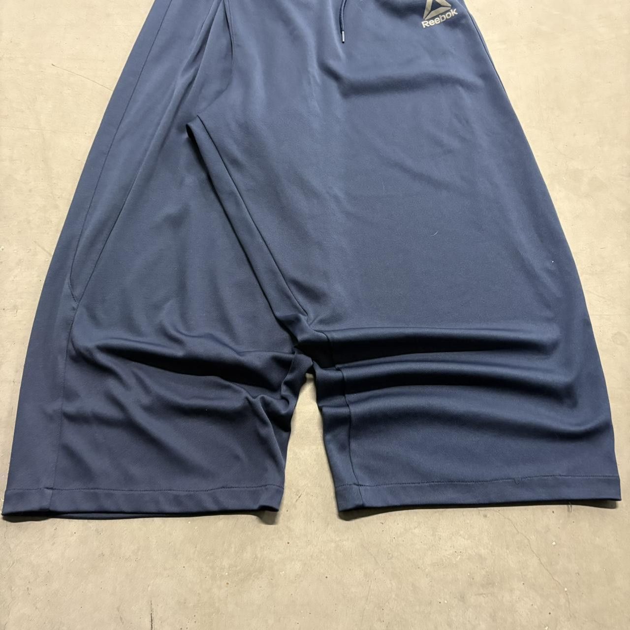 Reebok Crazy Vintage Y2K/2000s Super Baggy Wideleg Navy Blue Reebok SweatPants! Size US 40 / EU 56 - 4 Thumbnail