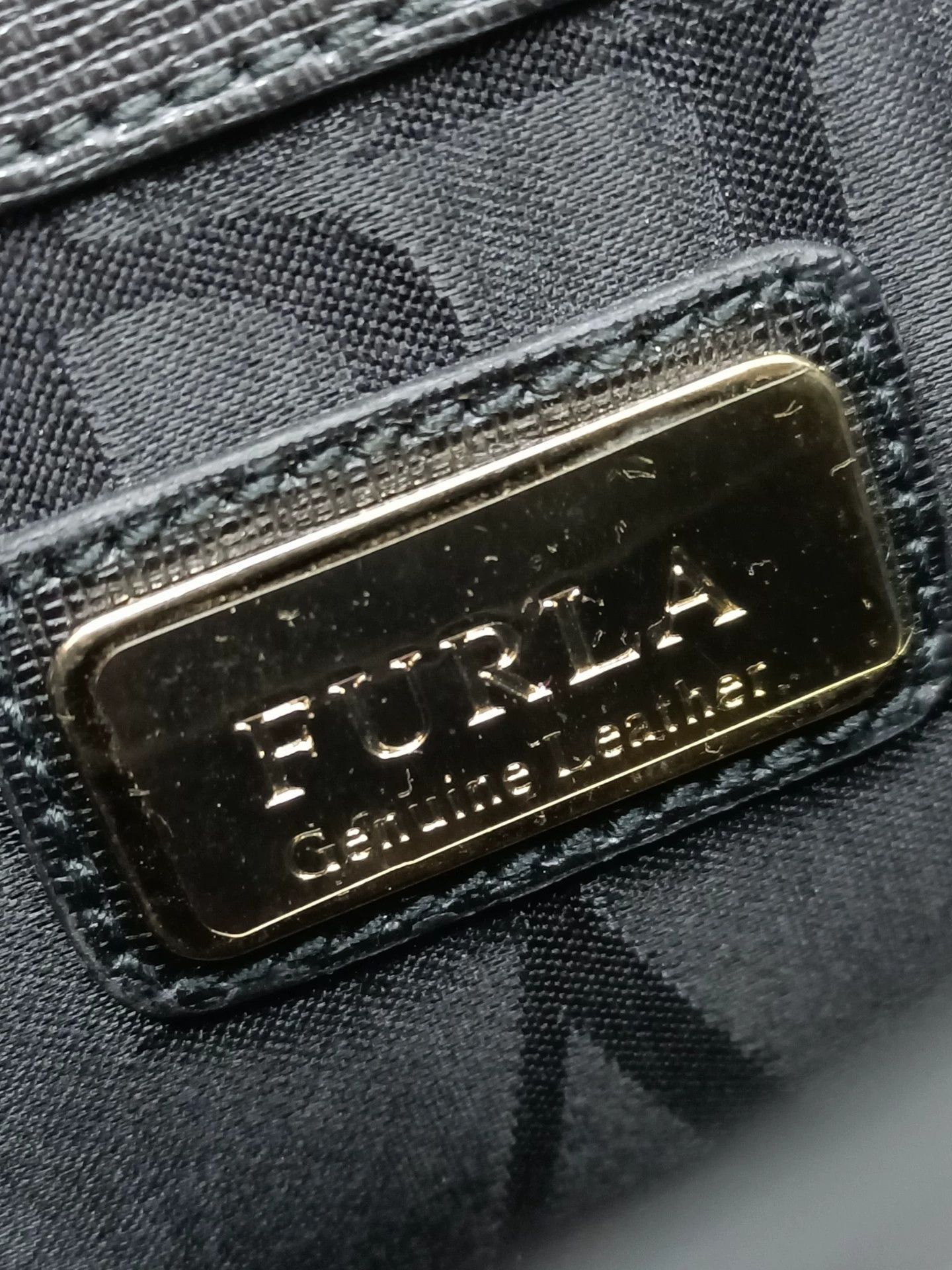Furla Furla Black Gold Chain Crossbody/Shoulder Bag Size ONE SIZE - 7 Thumbnail
