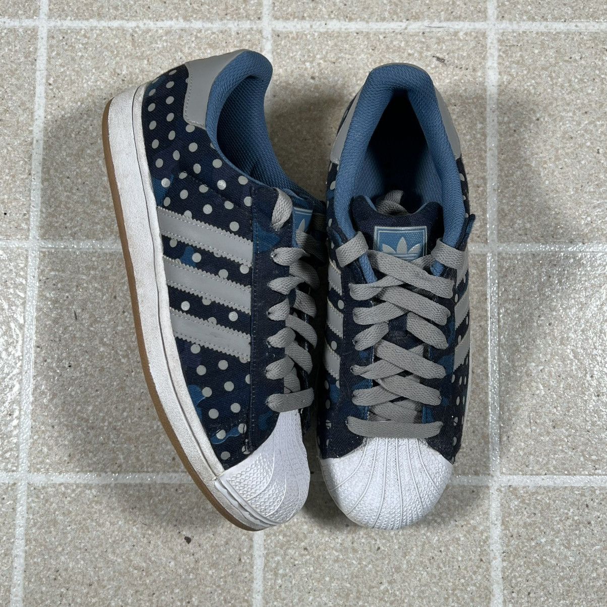 adidas gazelle silver green womens adidas x Arrow & Beast Superstar ADV Night Marine / Core Black 8 main image 1