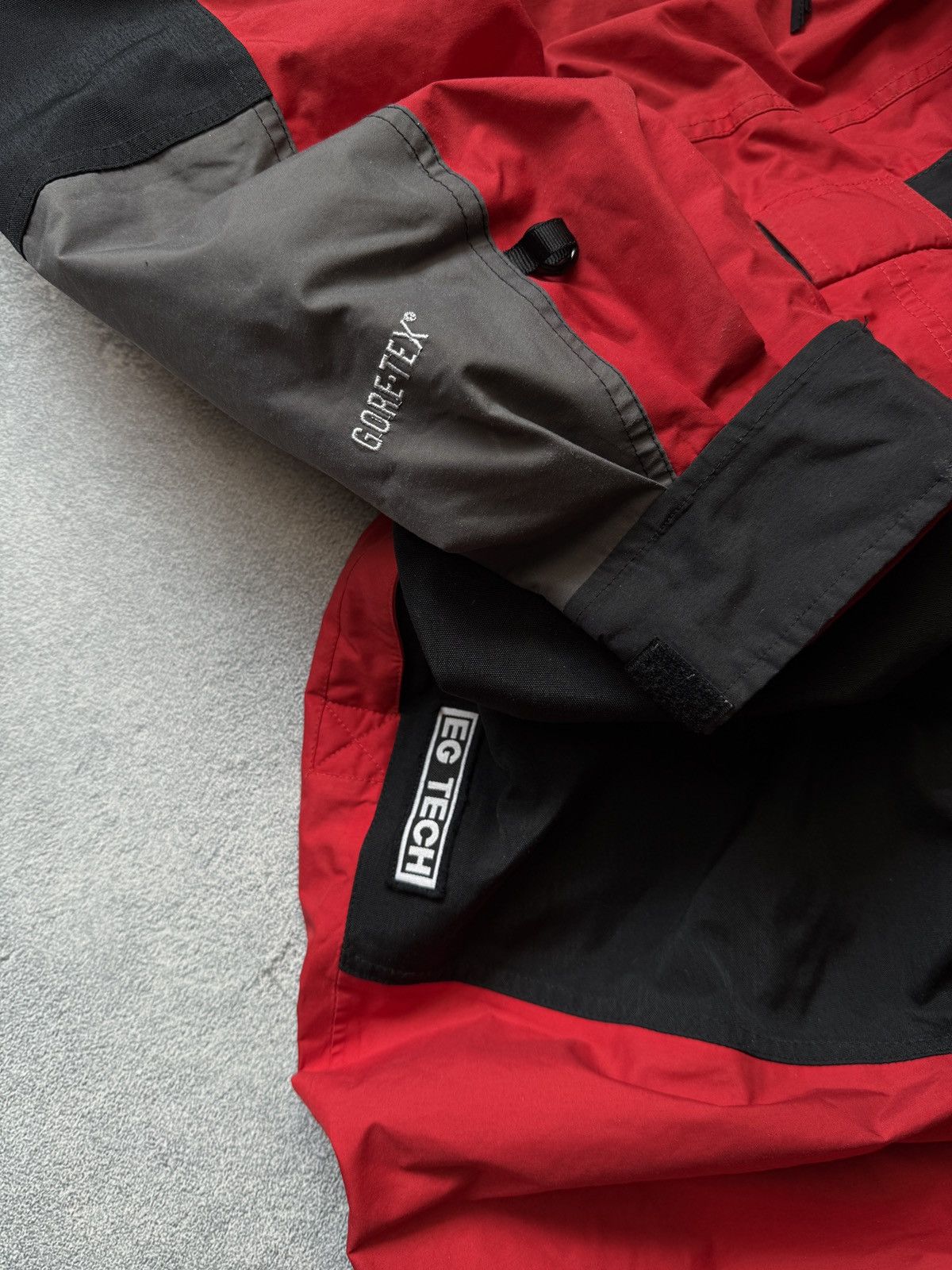 The North Face RARE The North Face EG Tech Overalls Size US 36 / EU 52 - 9 Thumbnail