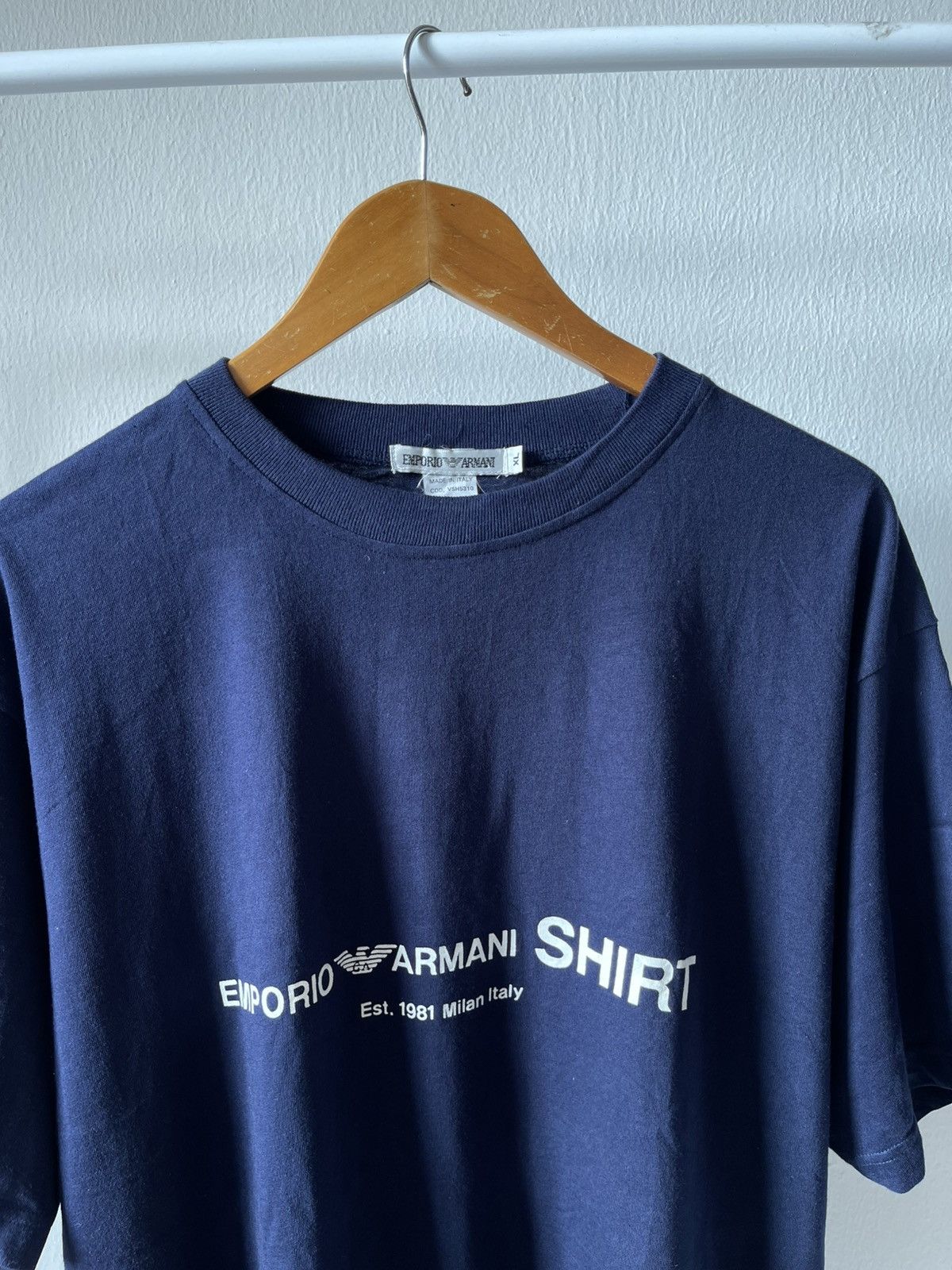Emporio Armani × Giorgio Armani 80s Emporio Armani Spellout T Shirt Size US XL / EU 56 / 4 - 3 Thumbnail