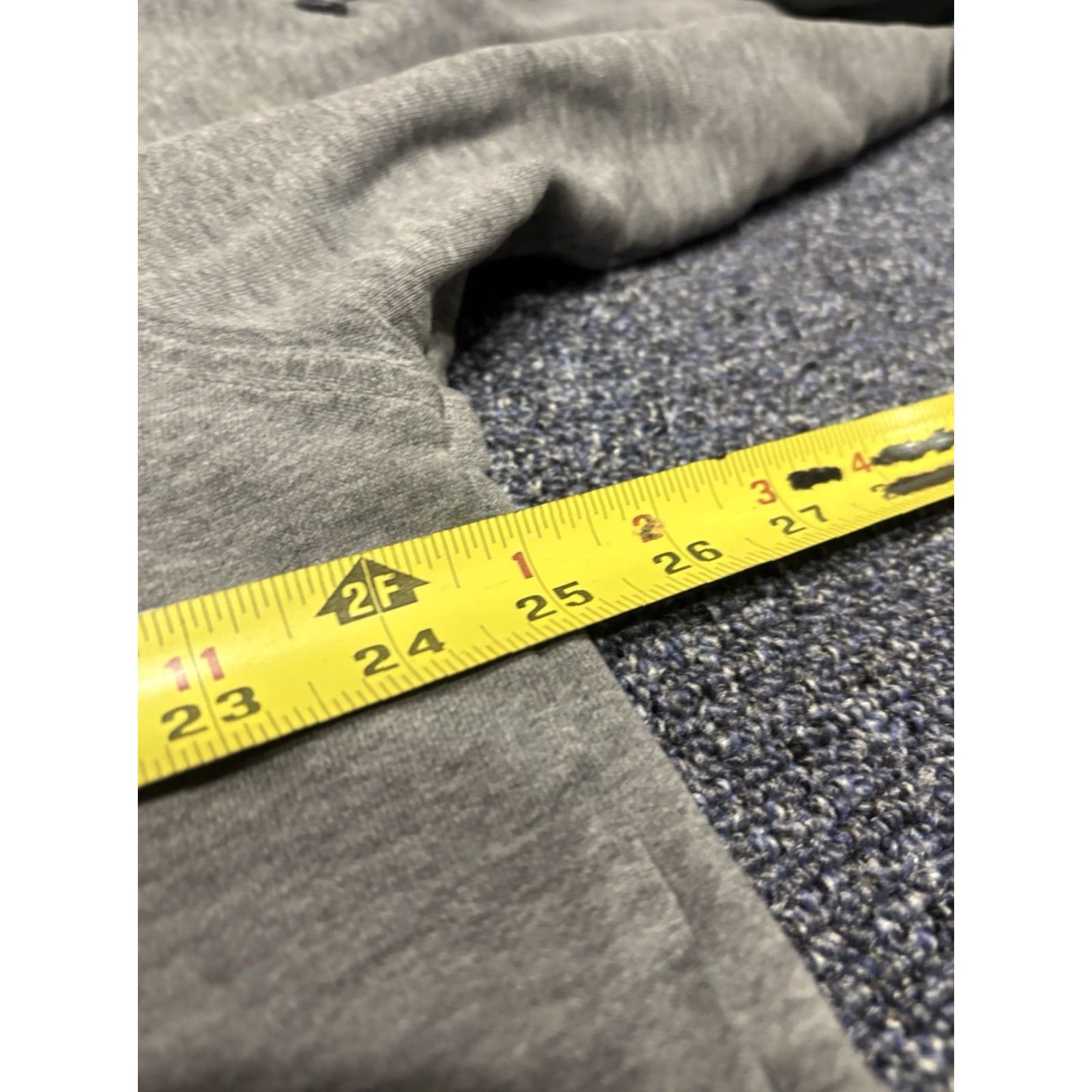 Nike VINTAGE Nike Hoodie Mens L Swoosh Pull Over Sweatshirt Grey A1 Size US L / EU 52-54 / 3 - 4 Thumbnail