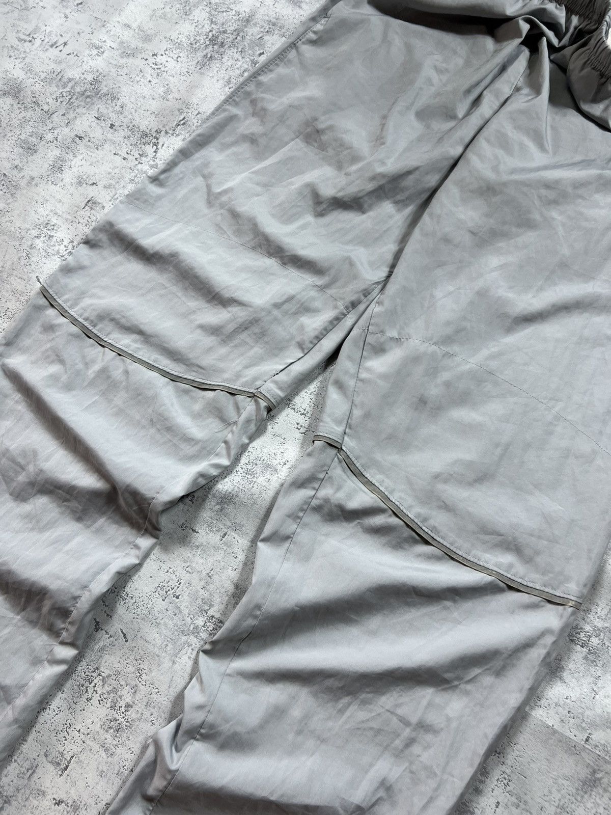 Nike 90s Nike Swoosh Vintage Y2K Gorpcore Parachute Pants Size US 32 / EU 48 - 6 Thumbnail