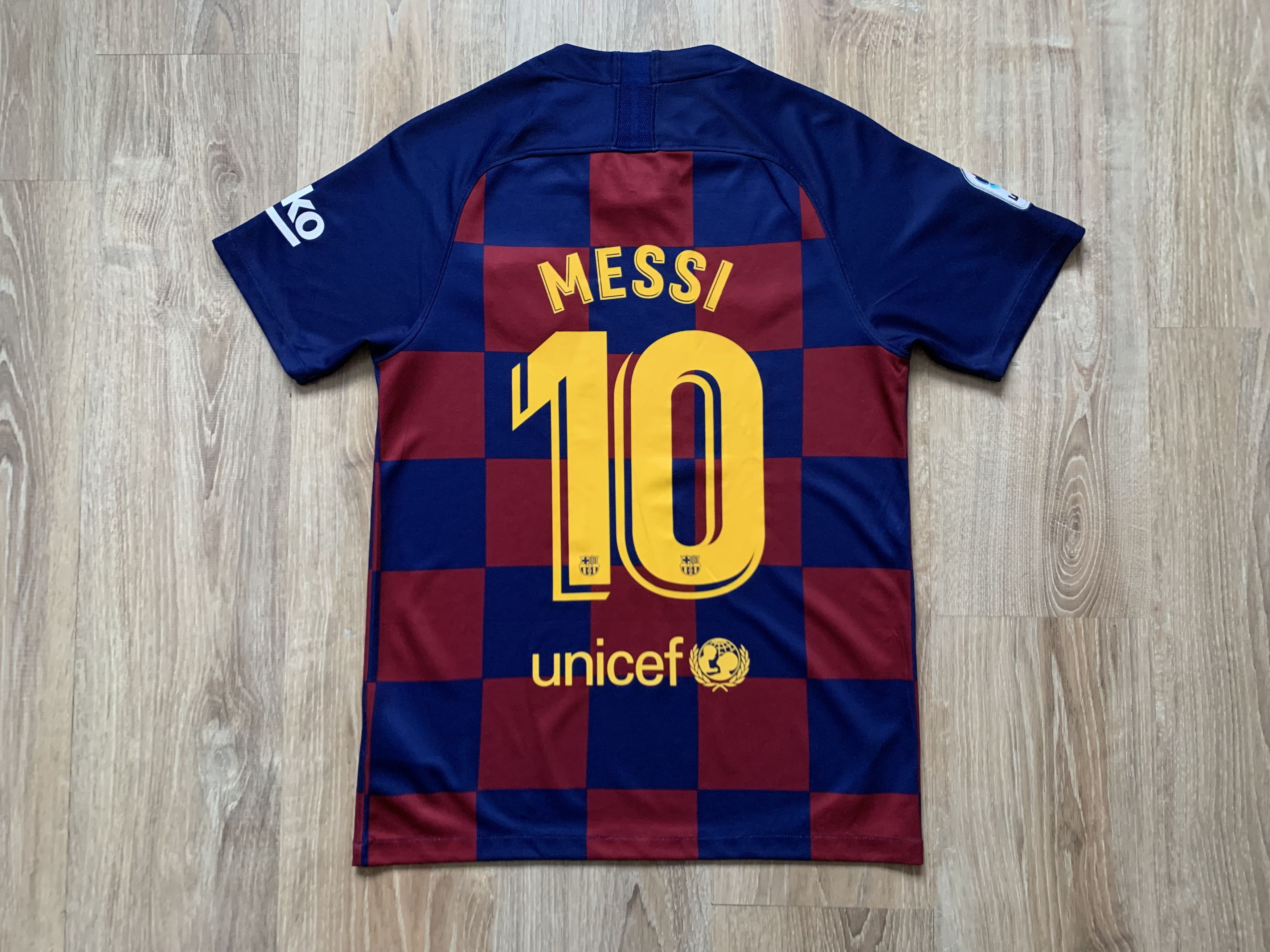 Nike Nike Barcelona Home Shirt Lionel Messi #10 2019-2020 Size US S / EU 44-46 / 1 - 2 Thumbnail