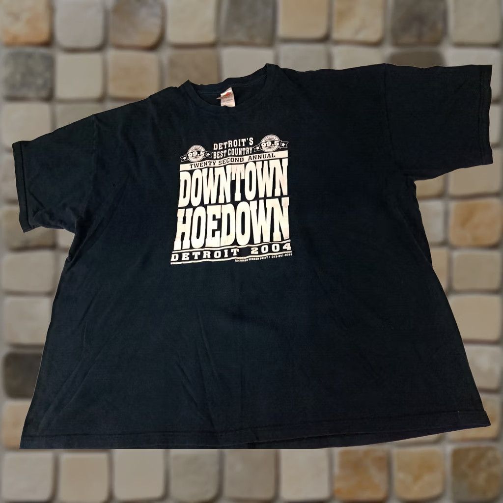 Fruit Of The Loom VINTAGE Downtown Hoedown Detroit 2004 Country Music Show 3XL T-Shirt Black Mens Short Sleeve 3XL Music 2004 Hoedown Detroit Vintage Shirt Size US XXL / EU 58 / 5 - 1 Thumbnail