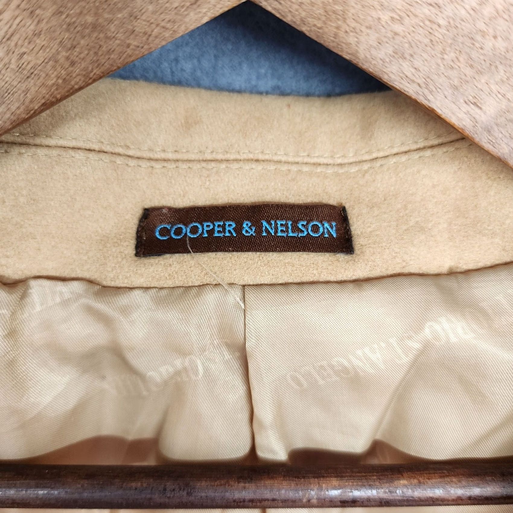 Vintage Vittorio St Angelo Cooper & Nelson Trench Coat Mens 50R Wool Blend Tan Camel Long Coat Button Front Tie Belt Wool Blend Tan Camel Mens} Size US M / EU 48-50 / 2 - 4 Thumbnail
