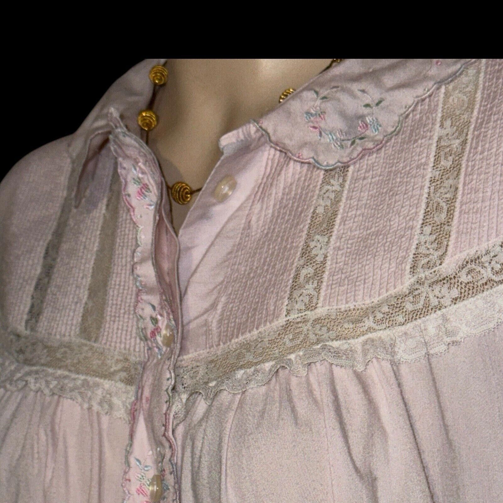 Designer Vtg Pink Barbizon Flannel Pin Tucked Button Up Nightgown L Size ONE SIZE - 4 Thumbnail