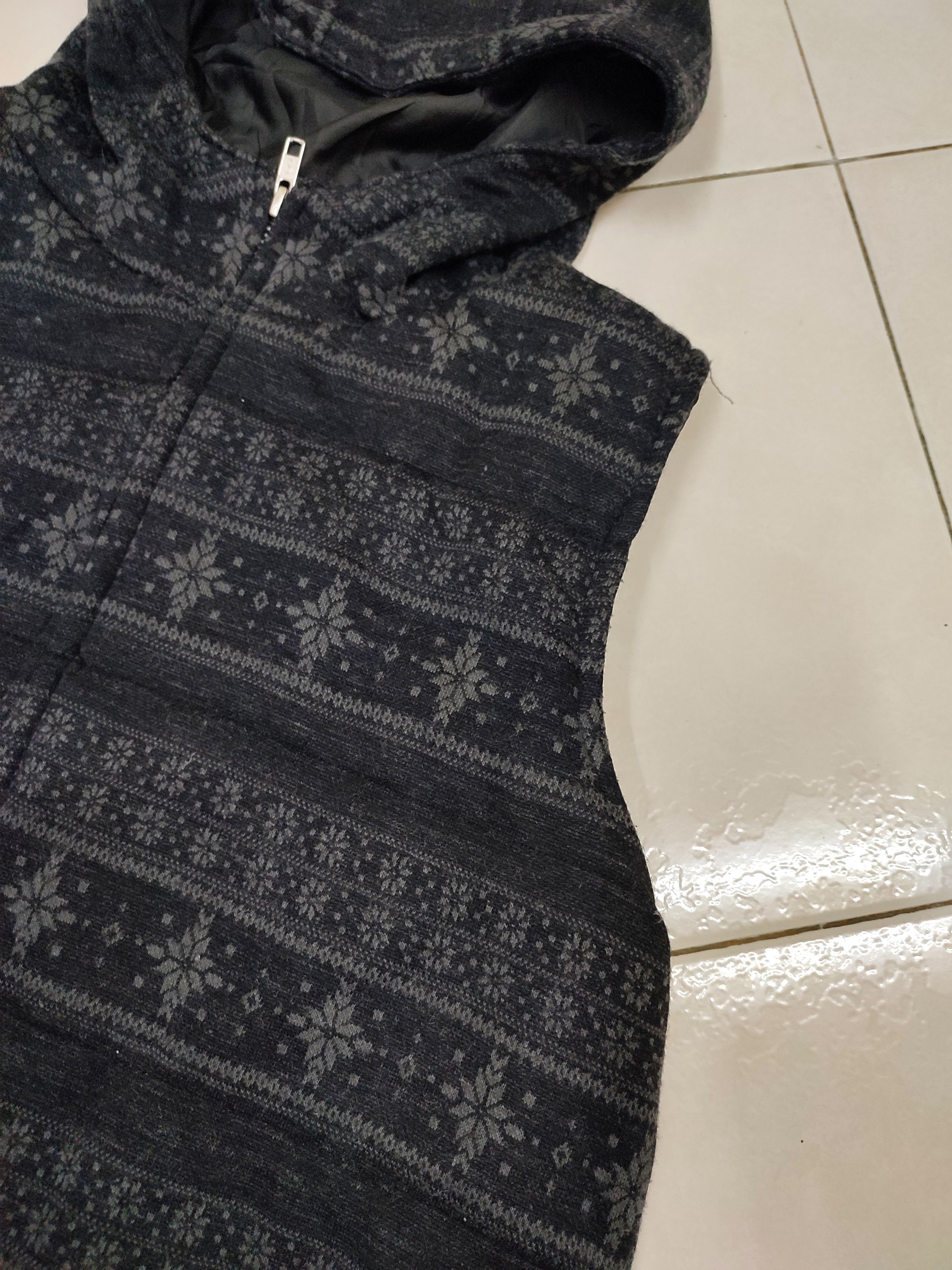 LOWRYS FARM Lowrys Farm Navajo Sleeveless Hooded Size US S / EU 44-46 / 1 - 9 Thumbnail