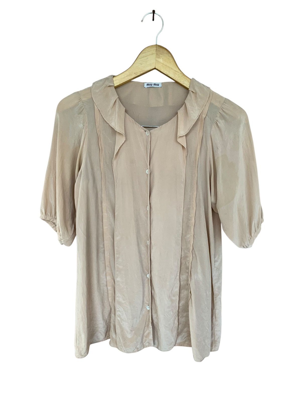 Miu Miu 2011 Miu Miu ruffled peter pan collar beige silk blouse Size XS / US 0-2 / IT 36-38 - 1 Thumbnail