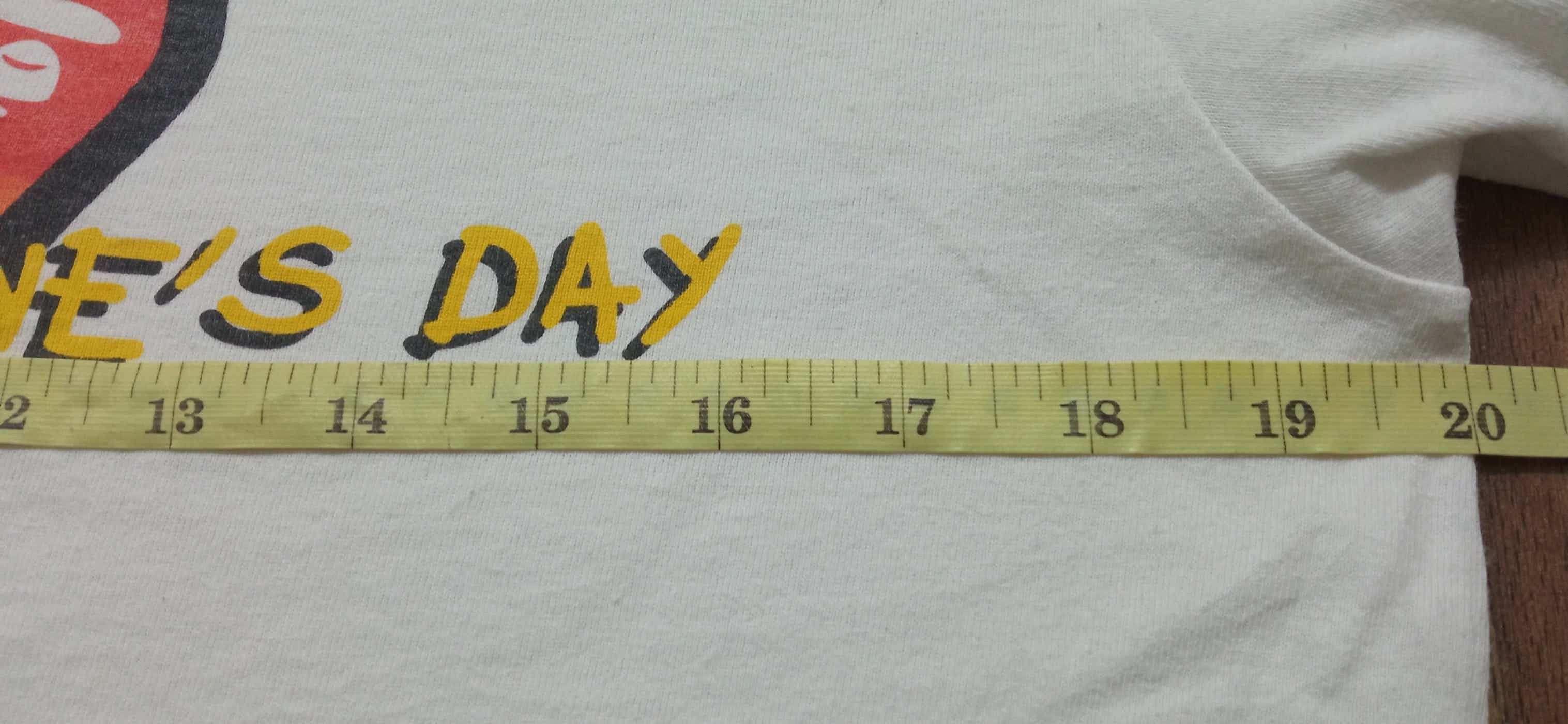 Bape Vintage Bathing Ape Valentine Days Tee Size US M / EU 48-50 / 2 - 7 Thumbnail