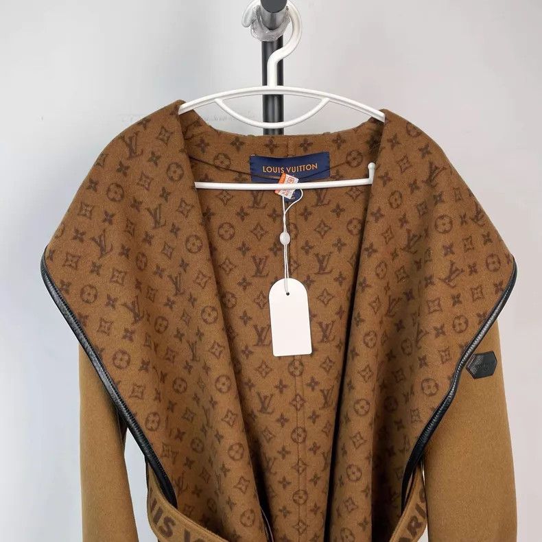 Louis Vuitton Louis Vuitton Caramel Patchwork Hooded Bathrobe Coat Size XS / US 0-2 / IT 36-38 - 8 Thumbnail