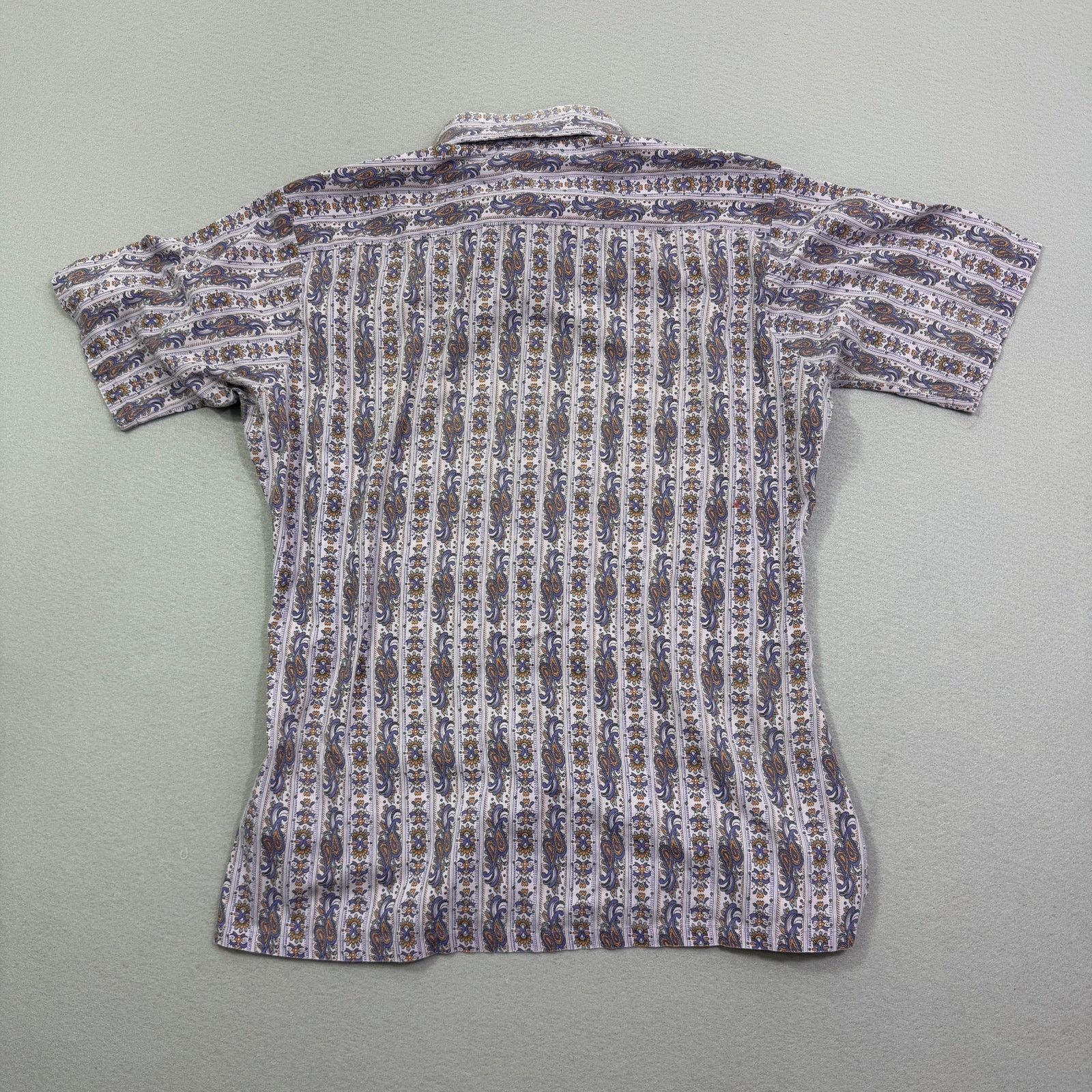 Vintage Vintage Golden Vee Paisley Short Sleeve Shirt Medium 70s Size US M / EU 48-50 / 2 - 5 Thumbnail