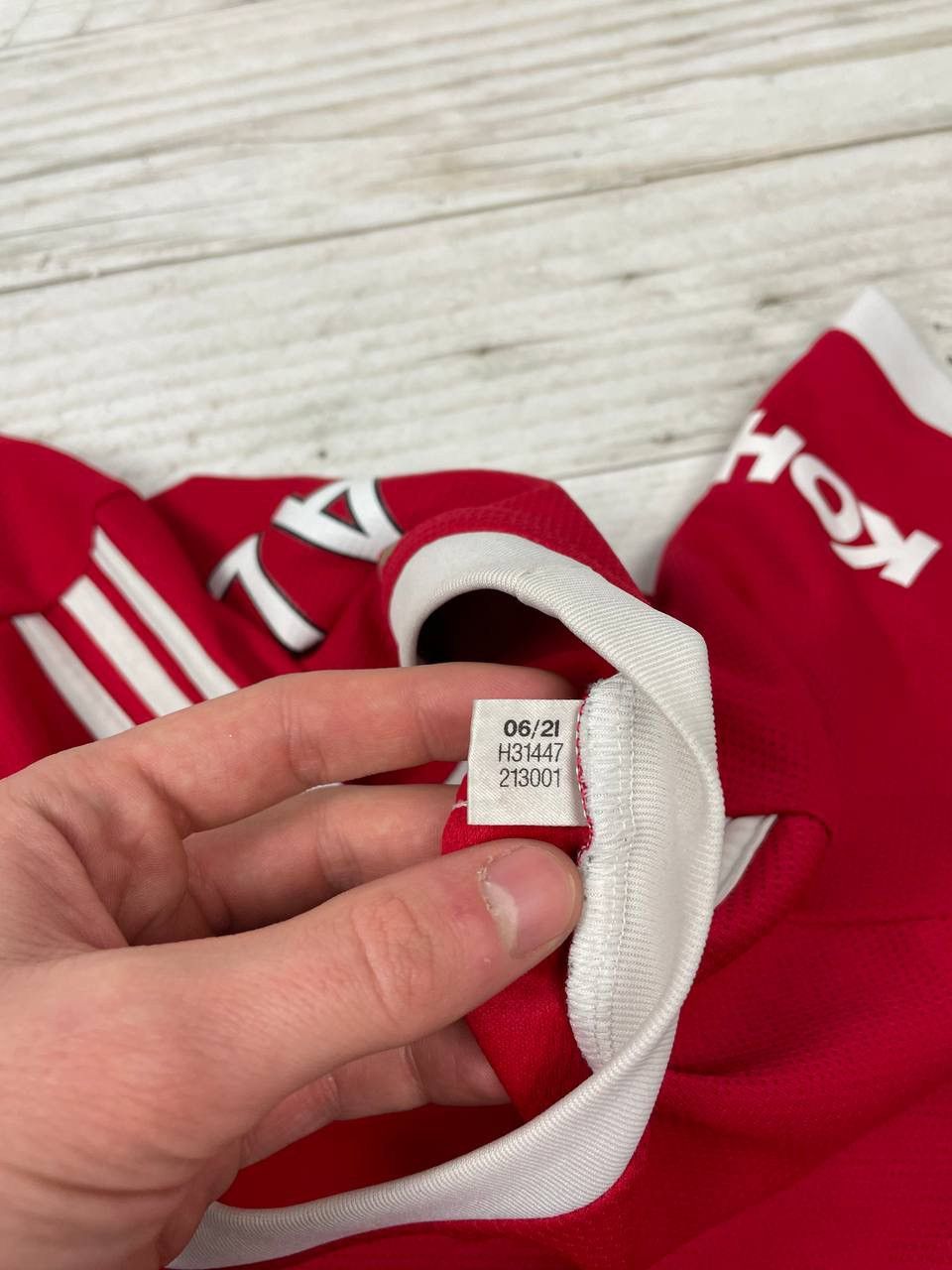 Adidas Manchester United 2021 2022 Ronaldo #7 Home Shirt Jersey Size US M / EU 48-50 / 2 - 11 Thumbnail