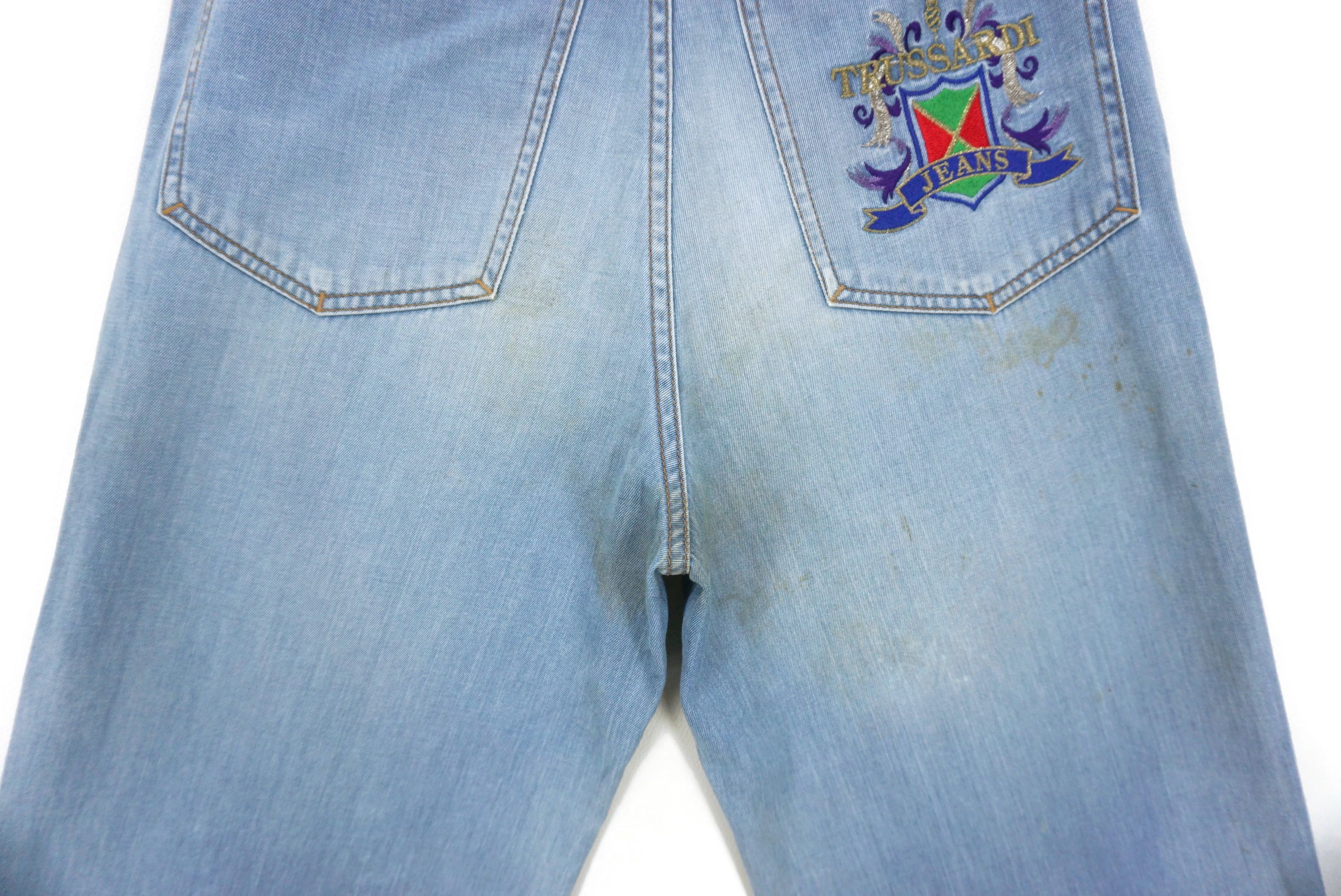 Trussardi Vintage Trussardi Jeans W29xL33 High Waisted Dirty Denim Size US 29 - 10 Thumbnail