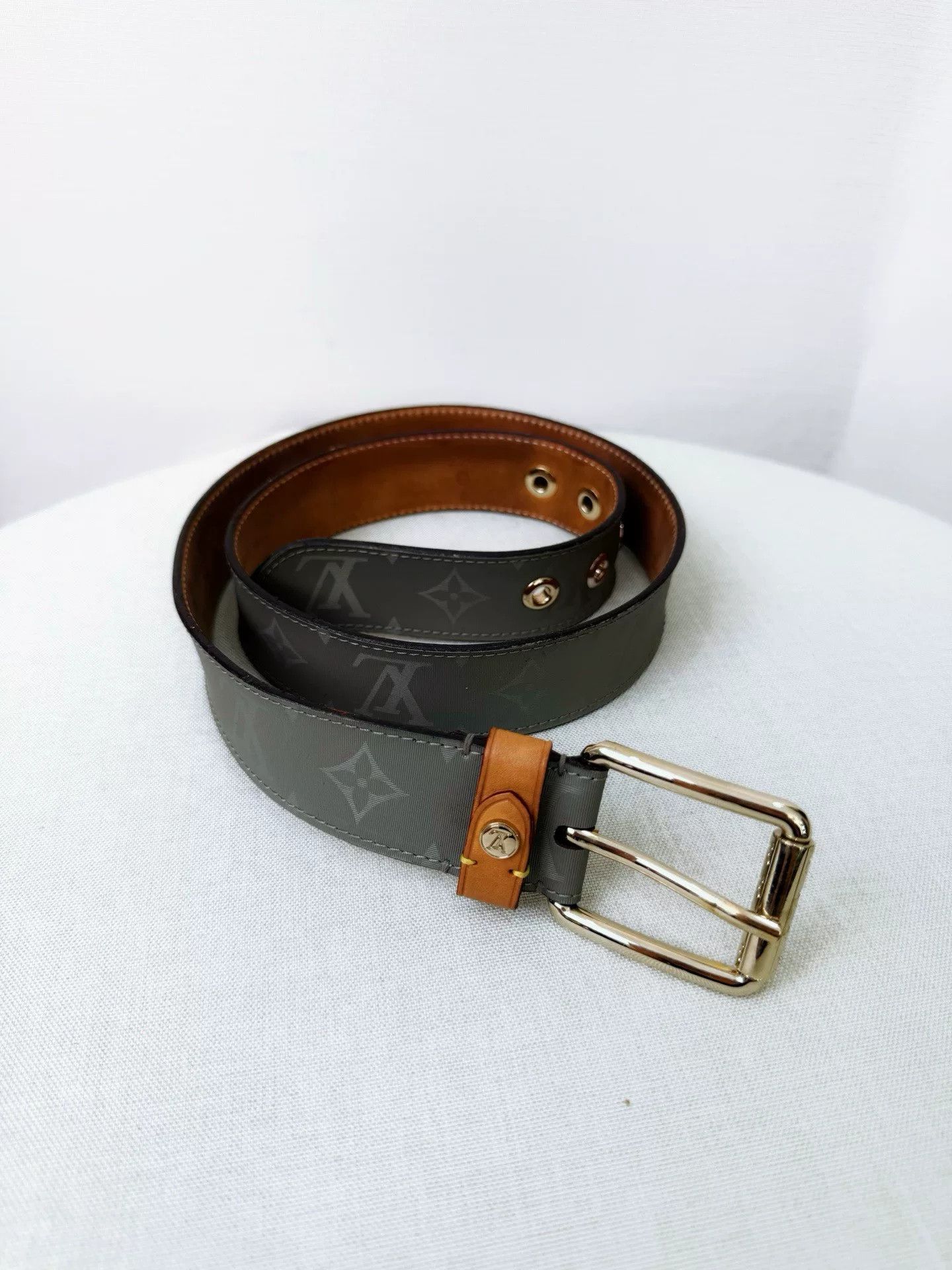 Louis Vuitton Louis Vuitton Laser Metal Buckle Belt Size ONE SIZE - 1 Thumbnail