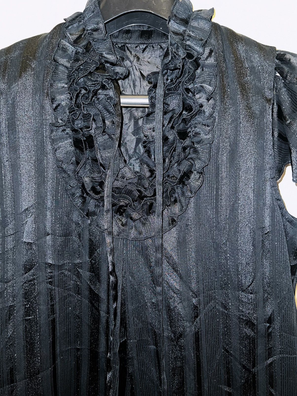 Japanese Brand THEORIA glitter ruffle blouse 📄🎀 Size M / US 6-8 / IT 42-44 - 8 Thumbnail
