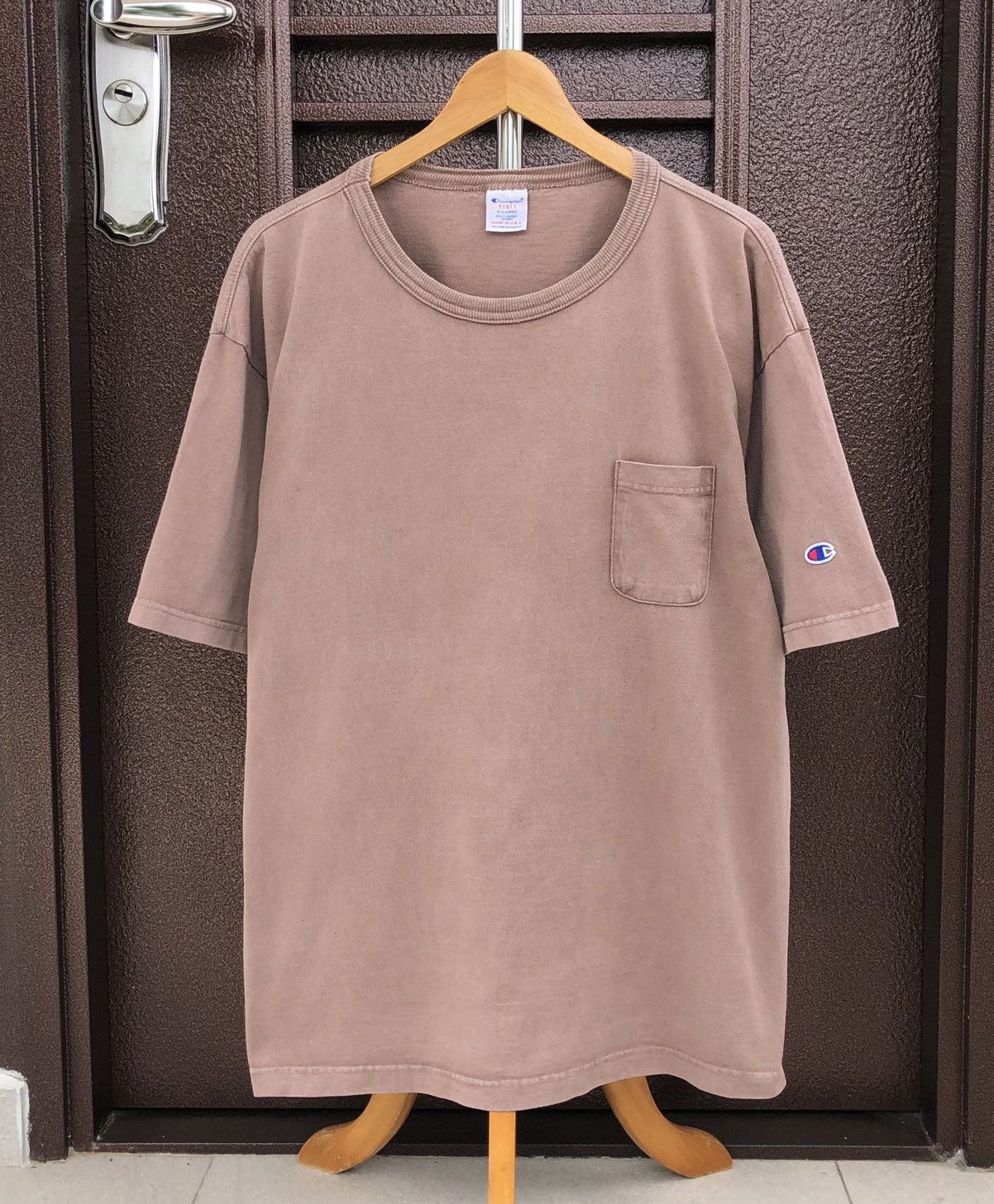 Champion Vintage Champion Sun Faded Pocket Brown Shirt Size US XL / EU 56 / 4 - 3 Thumbnail