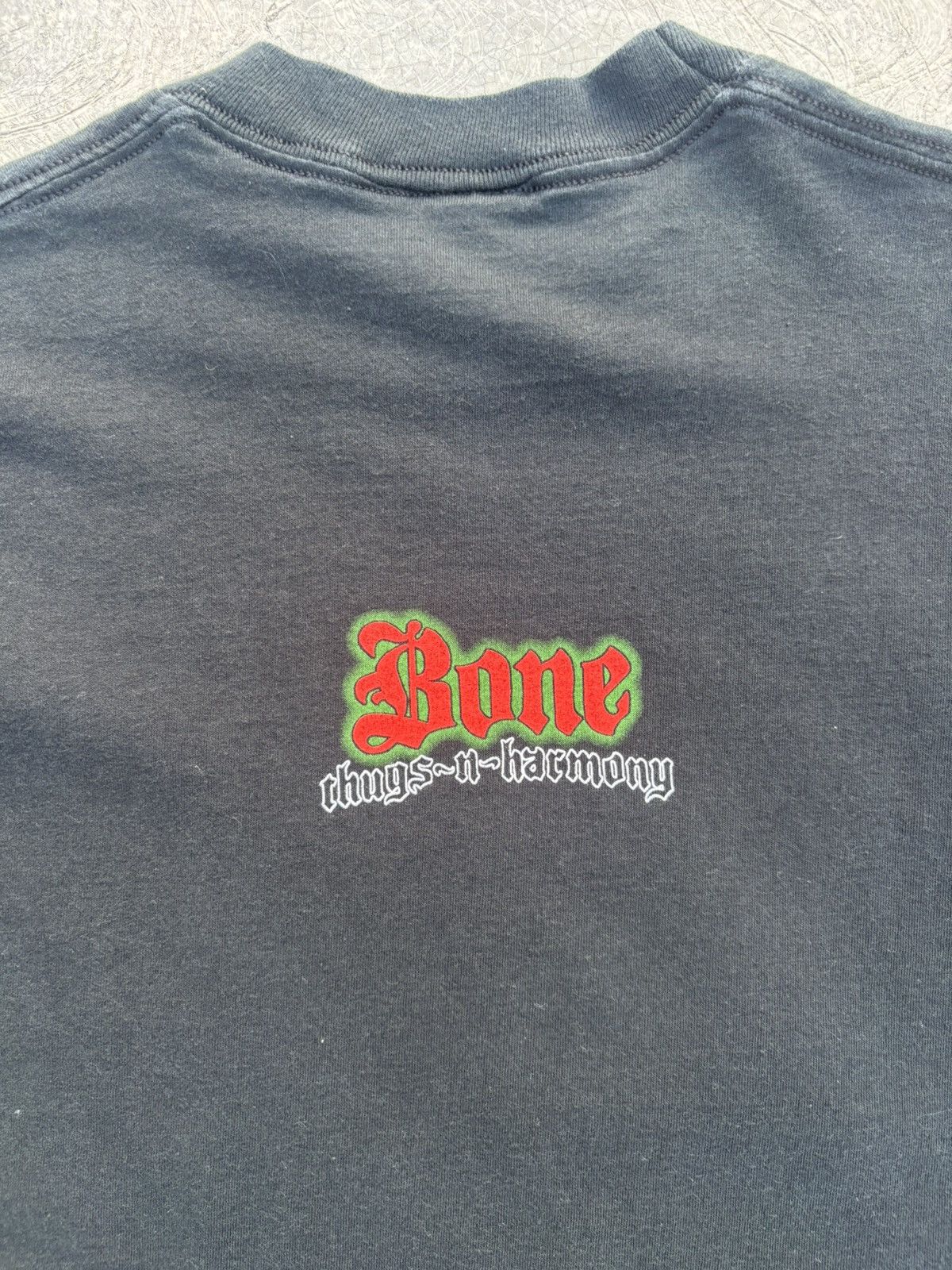 Vintage Vintage 1997 Bone Thugs N Harmony Rap T Shirt Size US XL / EU 56 / 4 - 4 Thumbnail