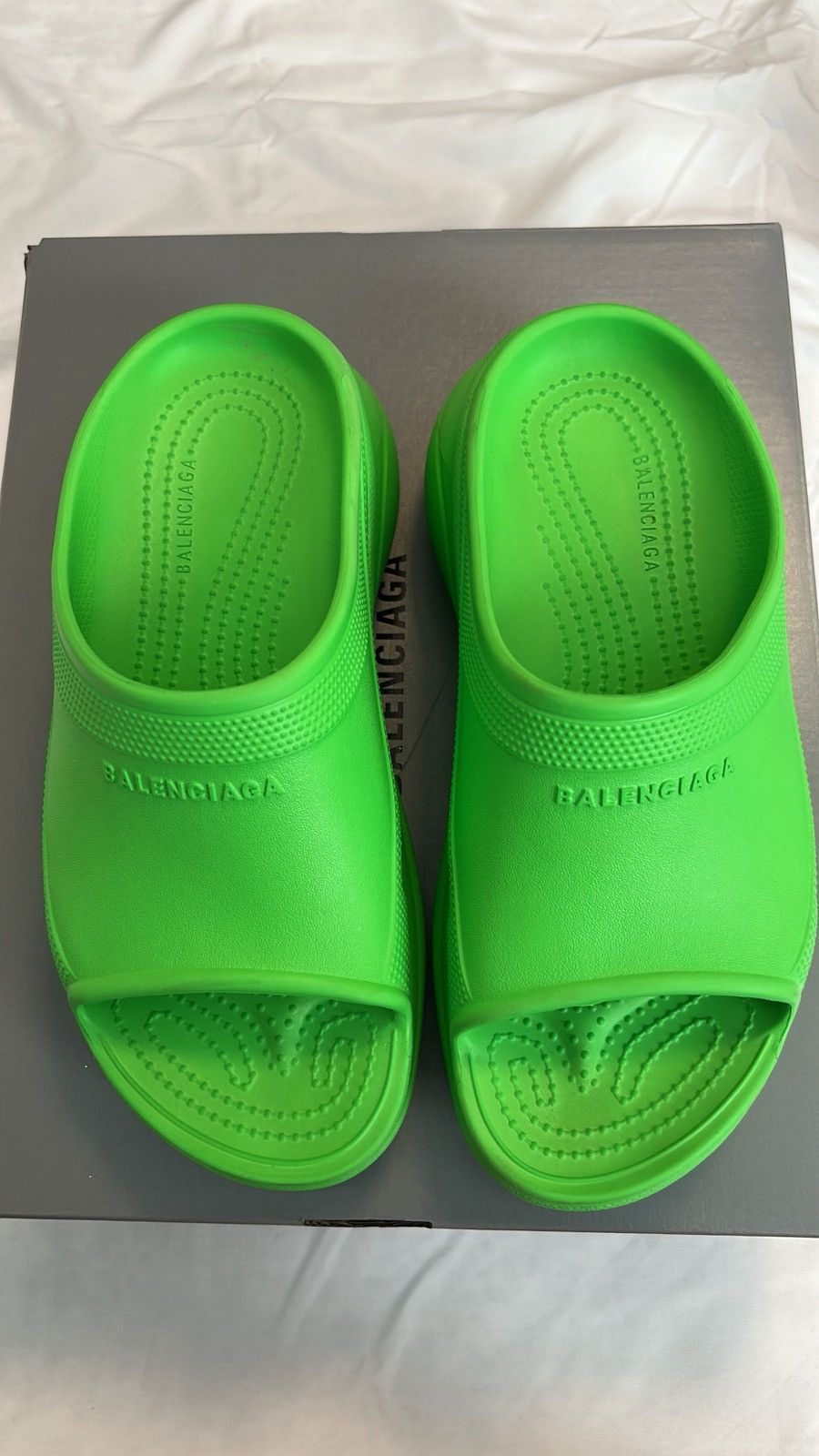 Balenciaga × Crocs Green crocs Size US 6.5 / EU 39-40 - 1 Thumbnail