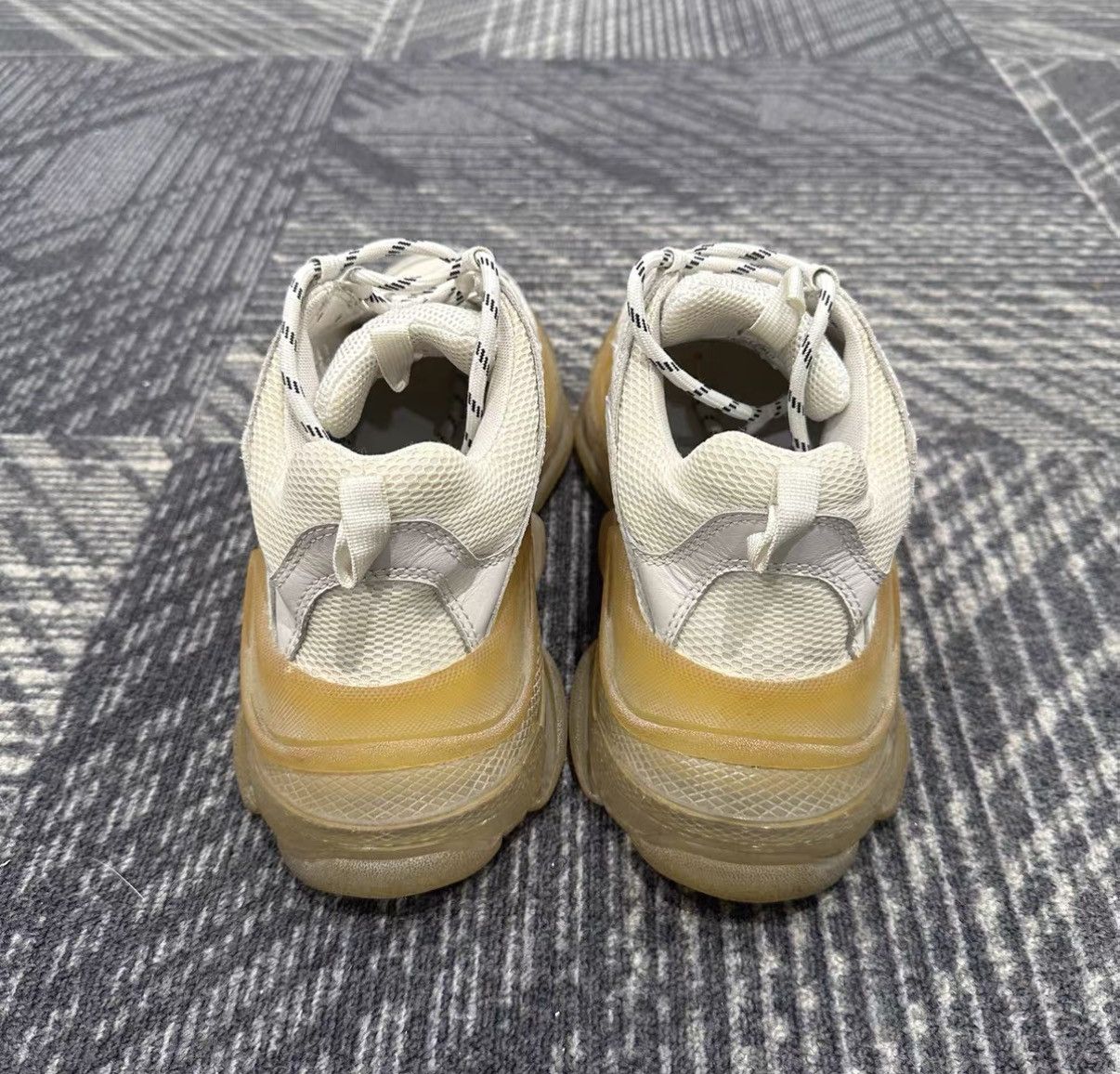 Balenciaga Balenciaga Triples Sneakers J42 Size US 8 / EU 41 - 3 Thumbnail